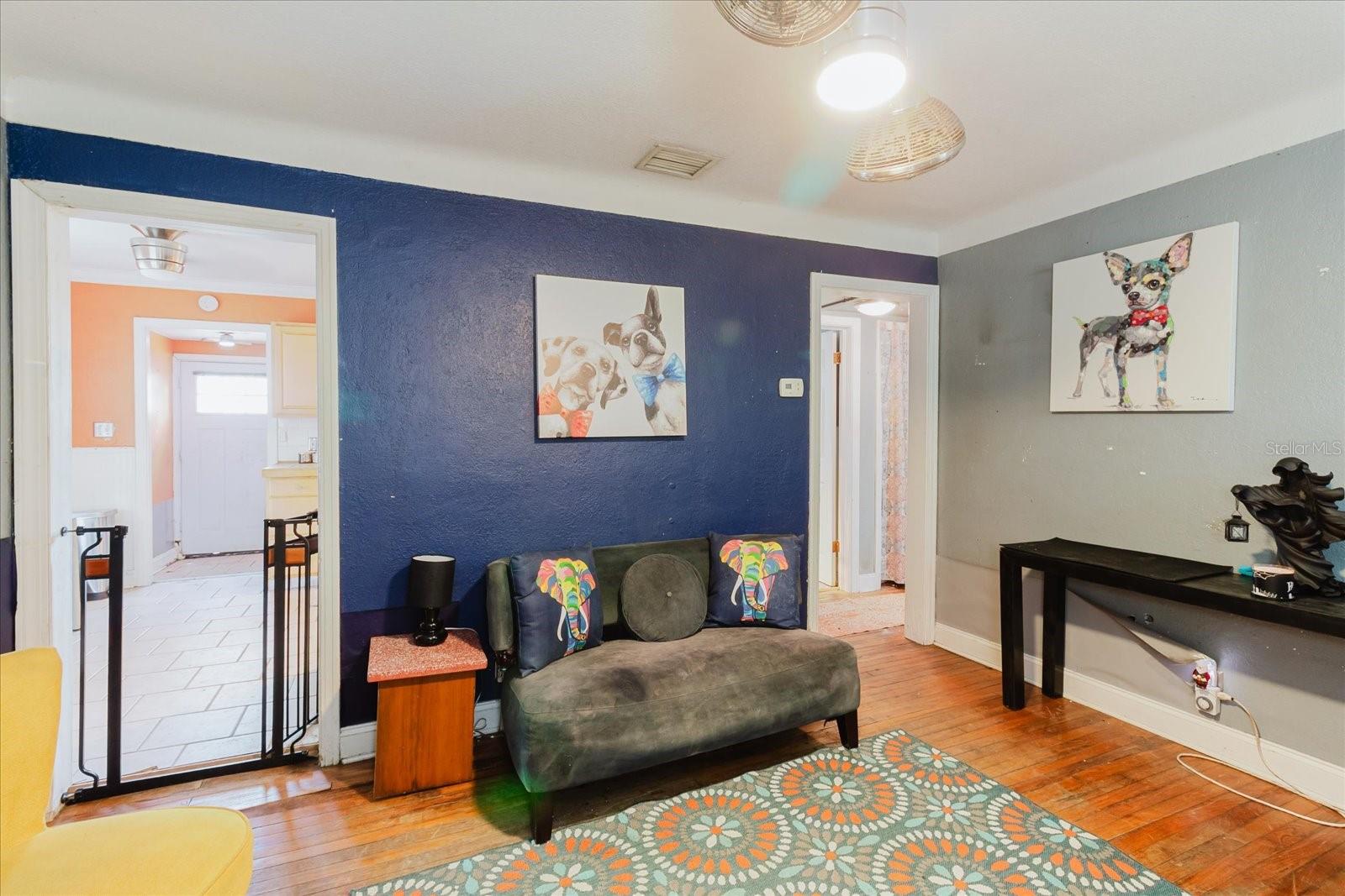 Image 4 of 30 For 765 60th Avenue Ne