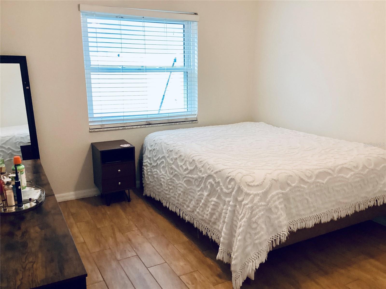 Image 25 of 28 For 525 Rapid Falls Drive