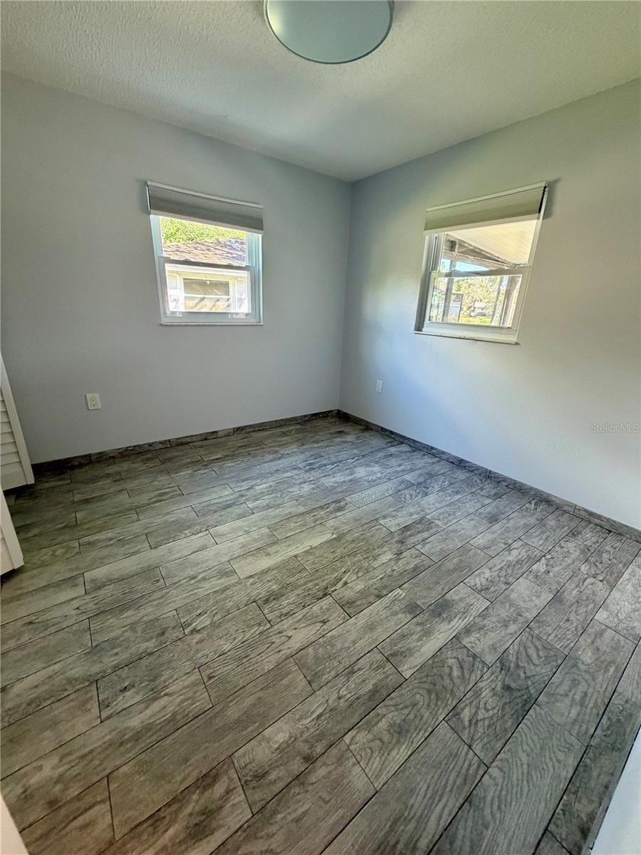 Image 11 of 15 For 4546 Edith Street