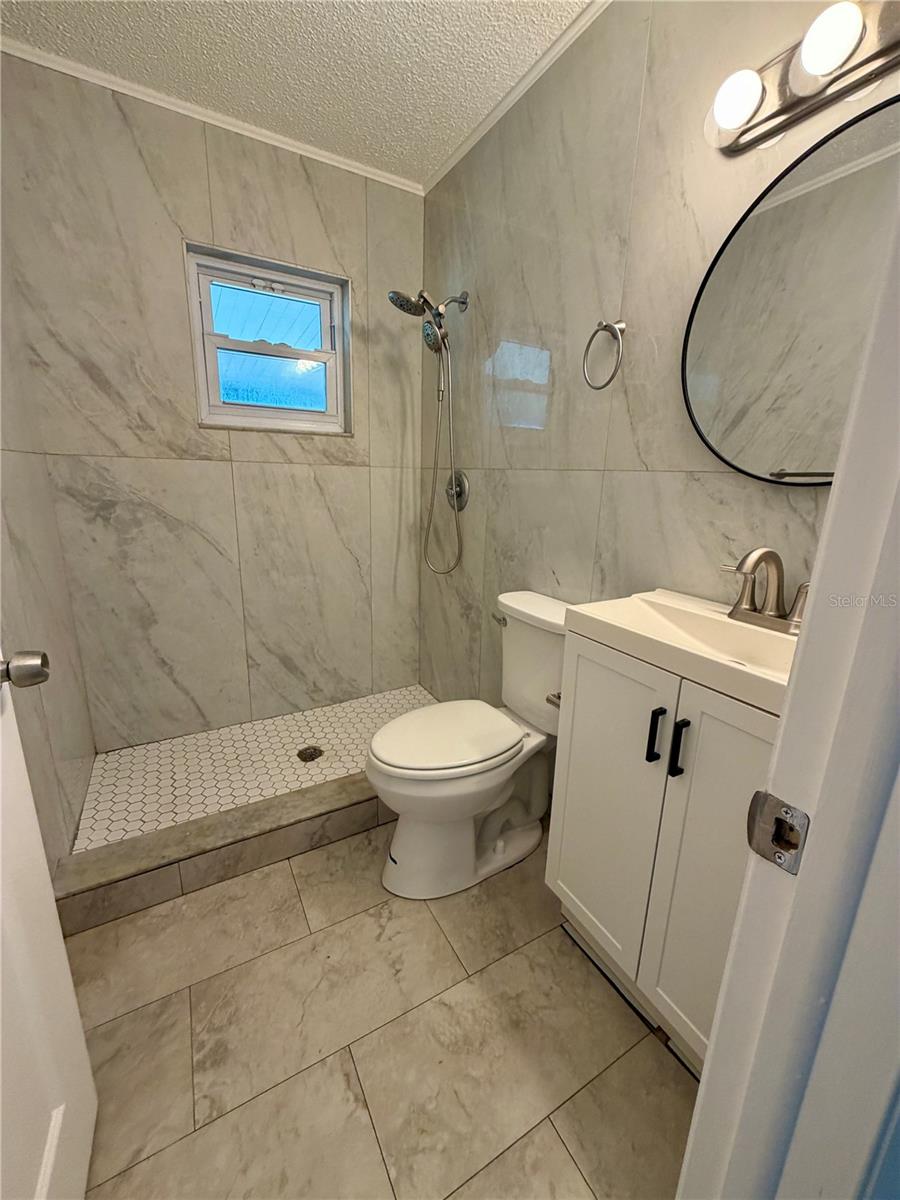 Image 8 of 15 For 4546 Edith Street