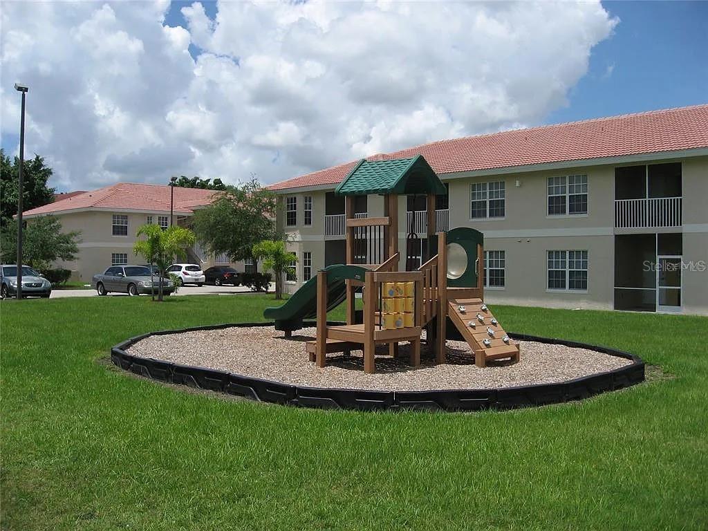 Image 15 of 15 For 8342 Bernwood Cove Loop 804