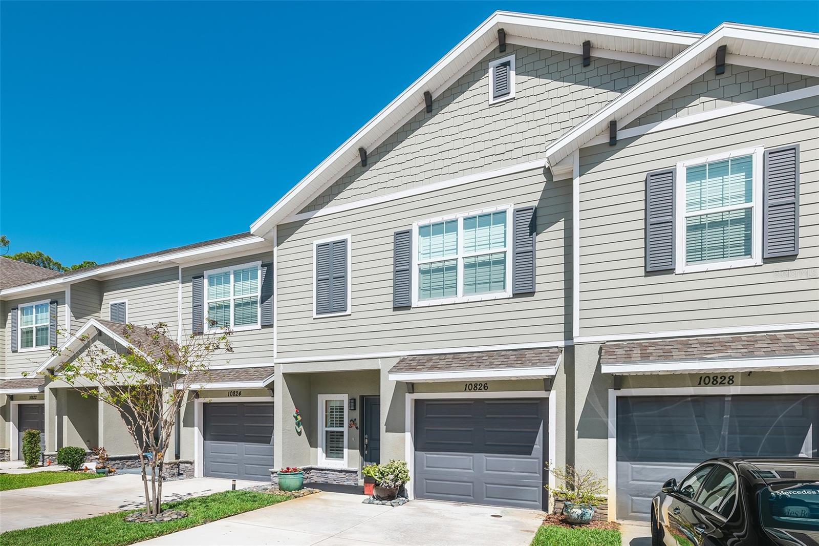 Image 3 of 41 For 10826 Quickwater