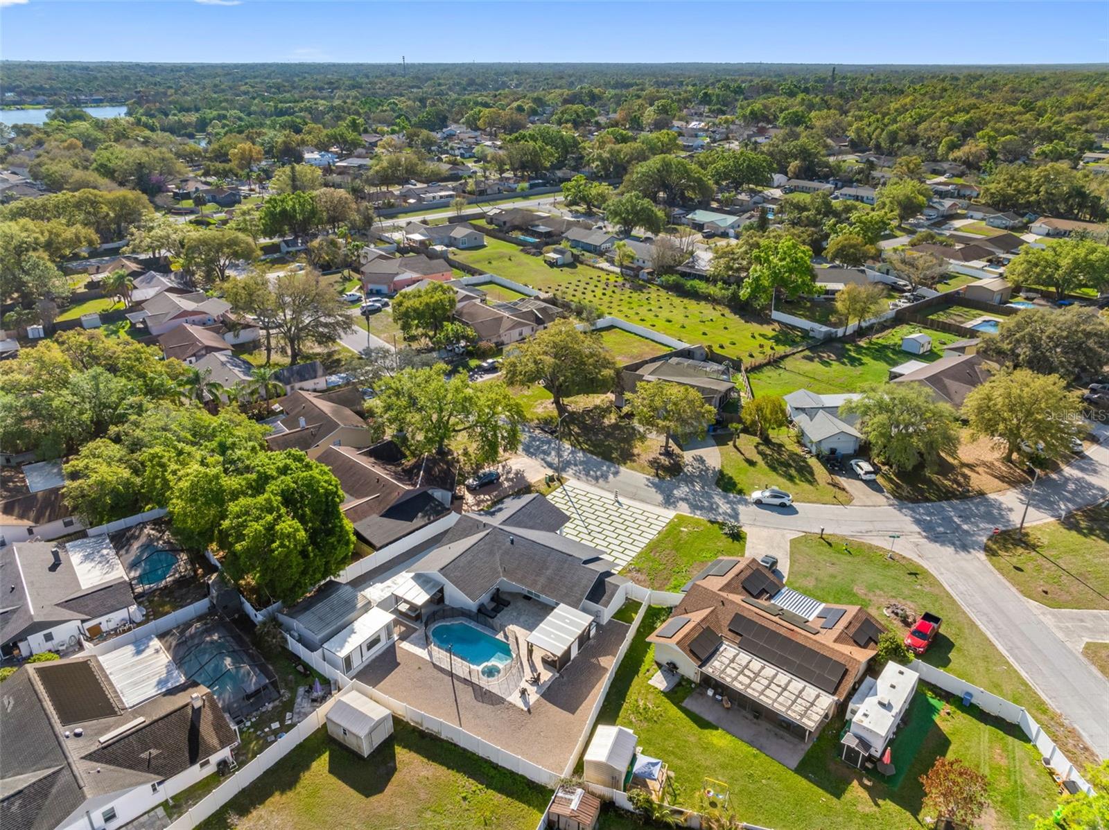 Image 13 of 87 For 1803 Lake Crest Avenue