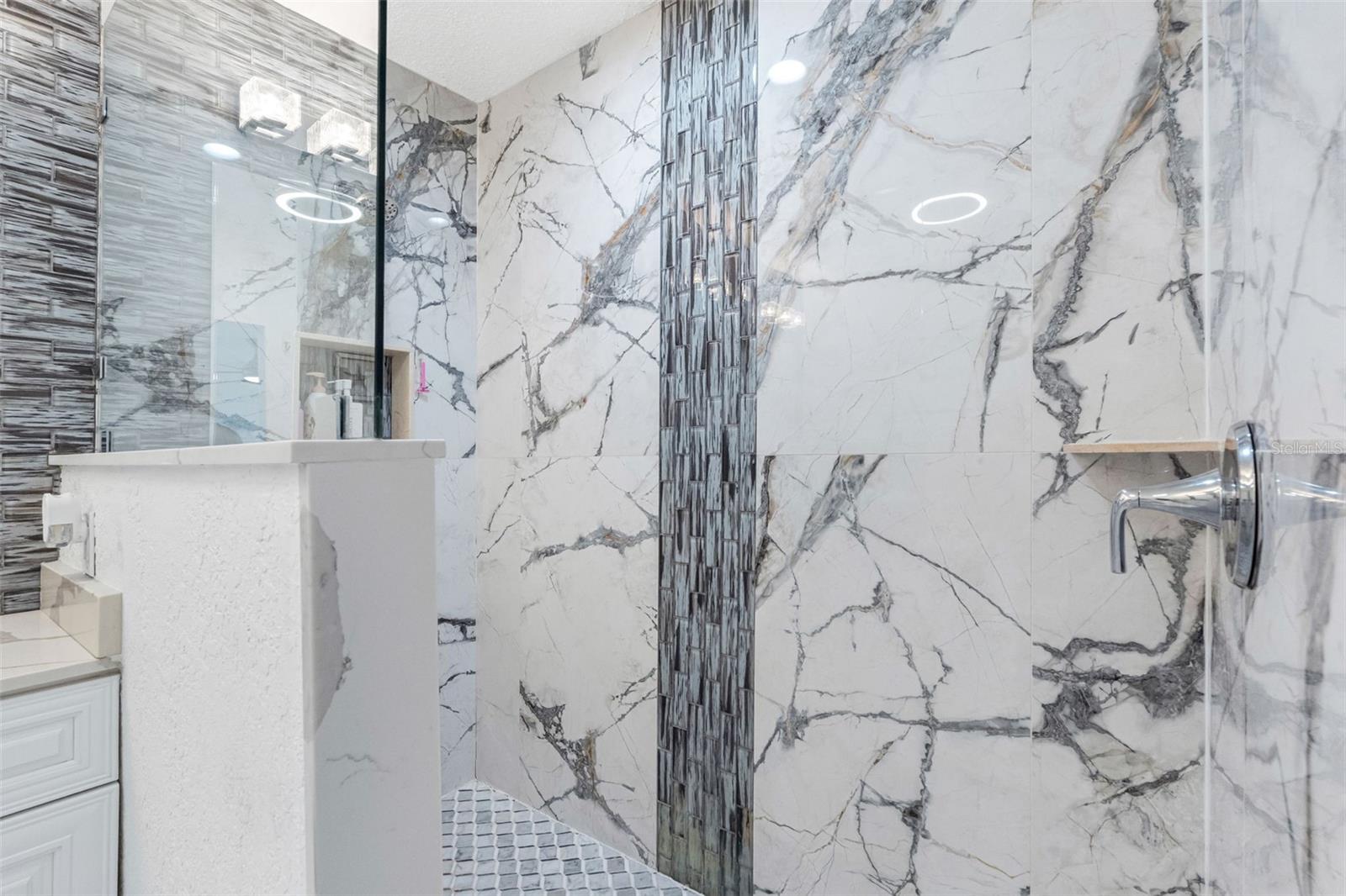 Image 30 of 87 For 1803 Lake Crest Avenue