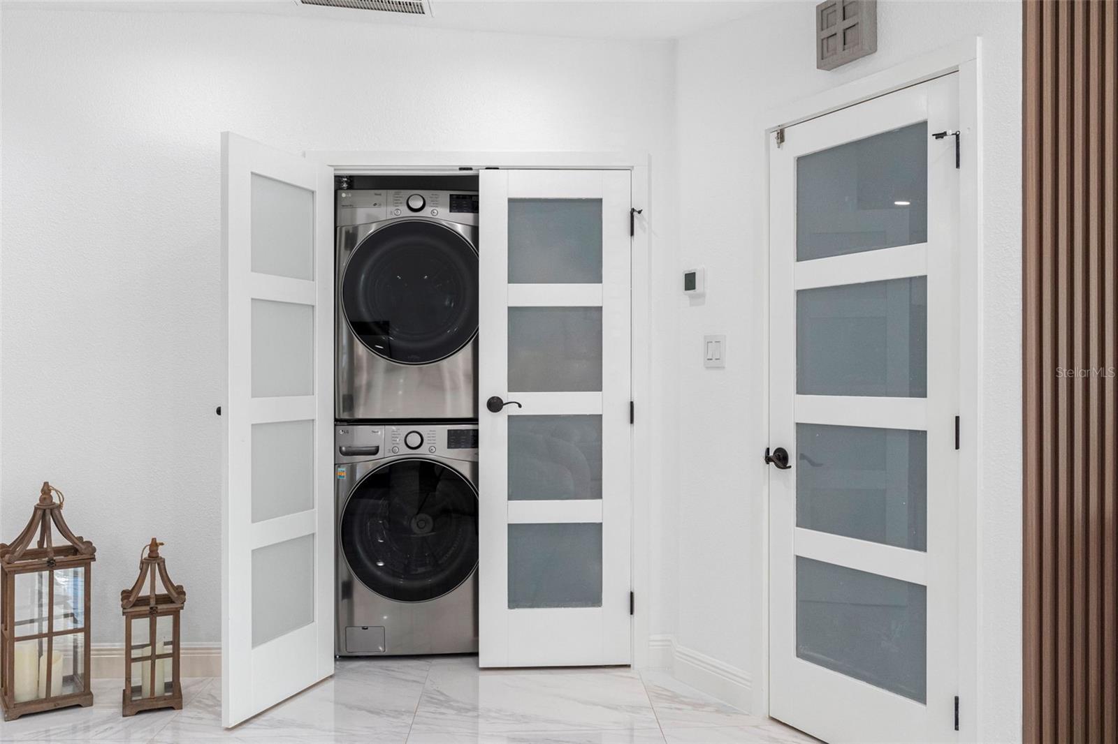 Image 31 of 87 For 1803 Lake Crest Avenue