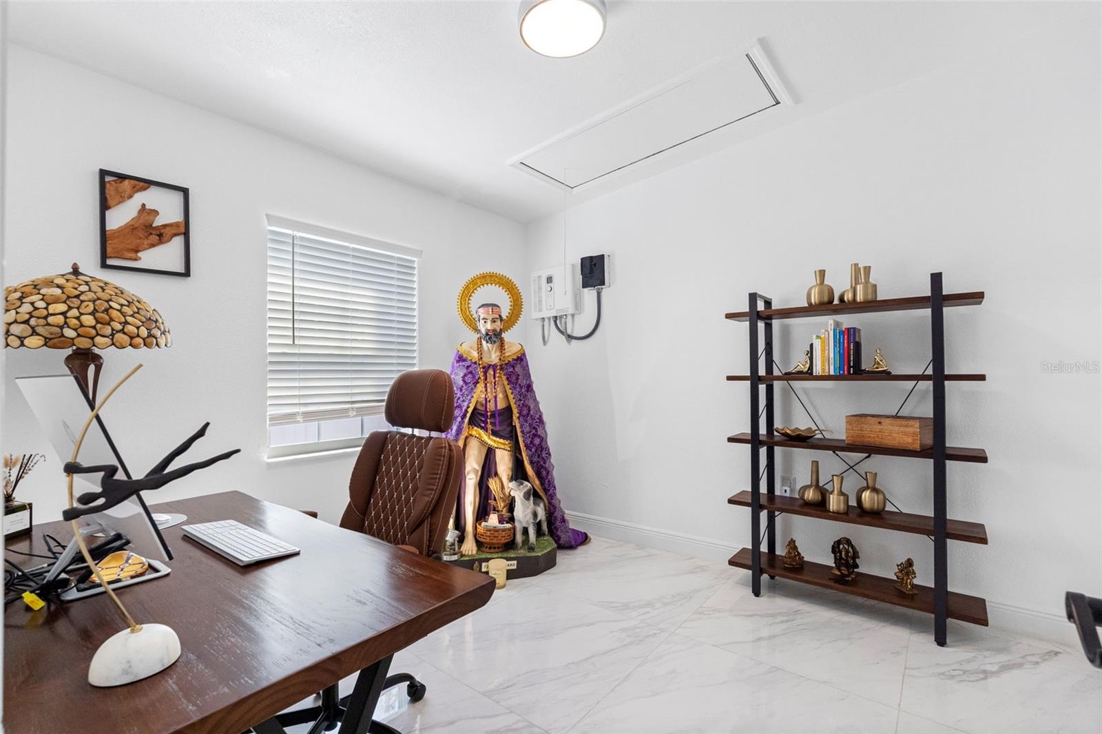 Image 32 of 87 For 1803 Lake Crest Avenue