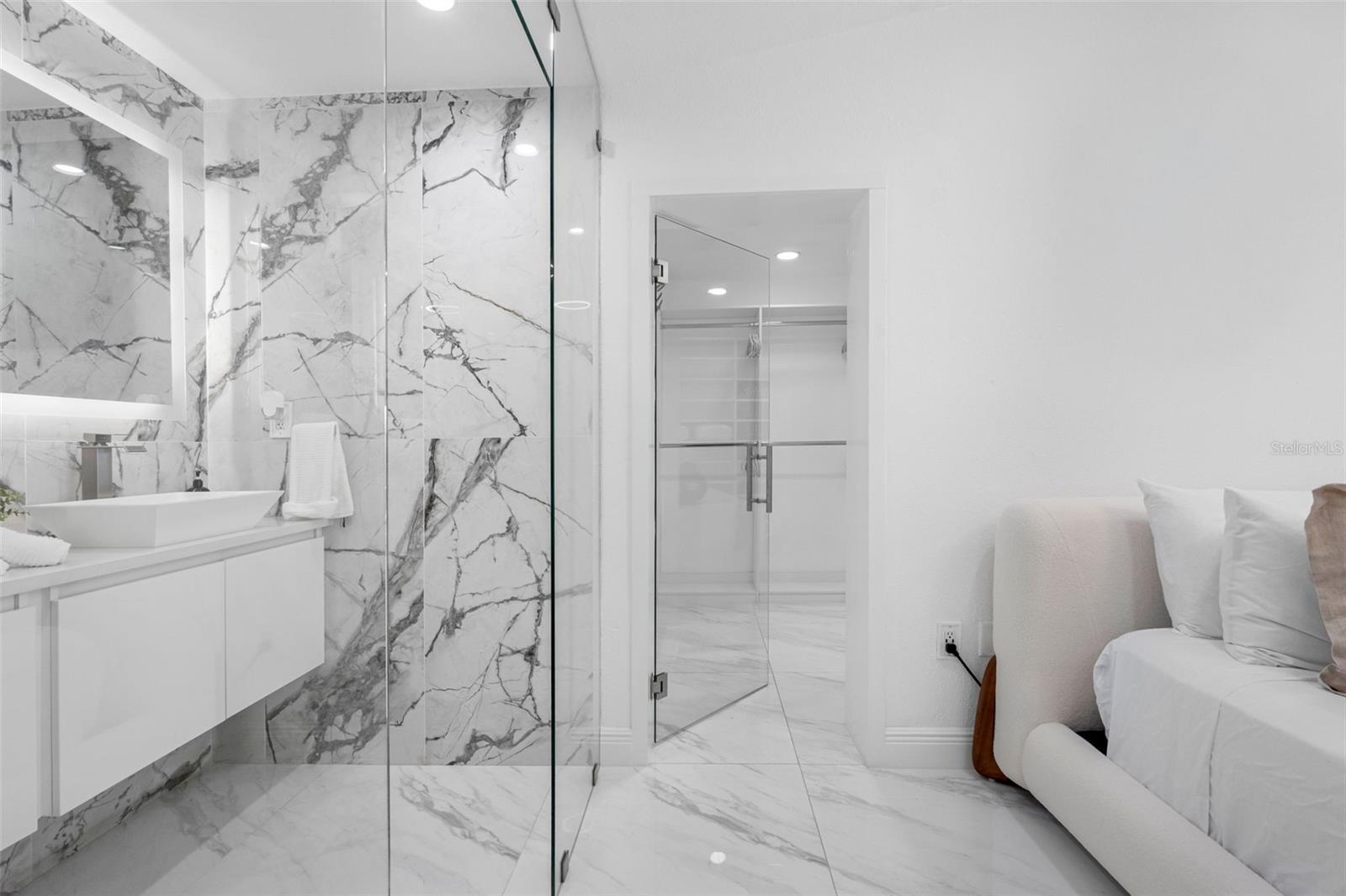 Image 39 of 87 For 1803 Lake Crest Avenue