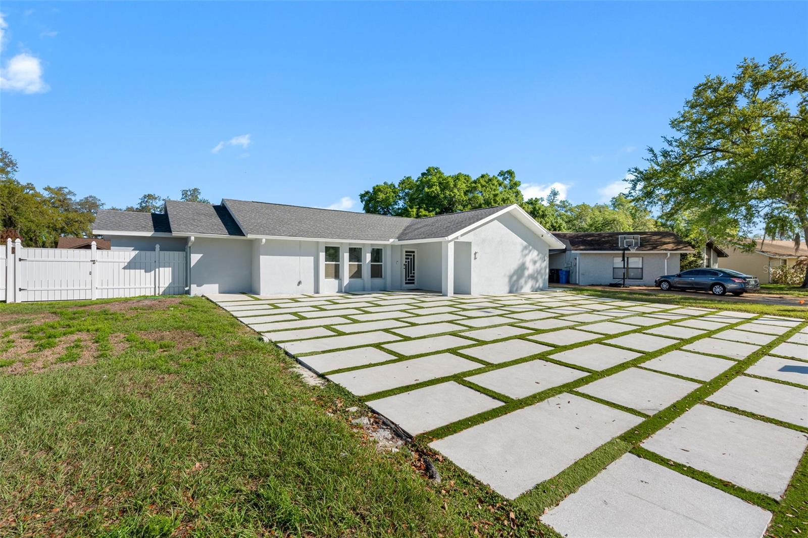 Image 82 of 87 For 1803 Lake Crest Avenue