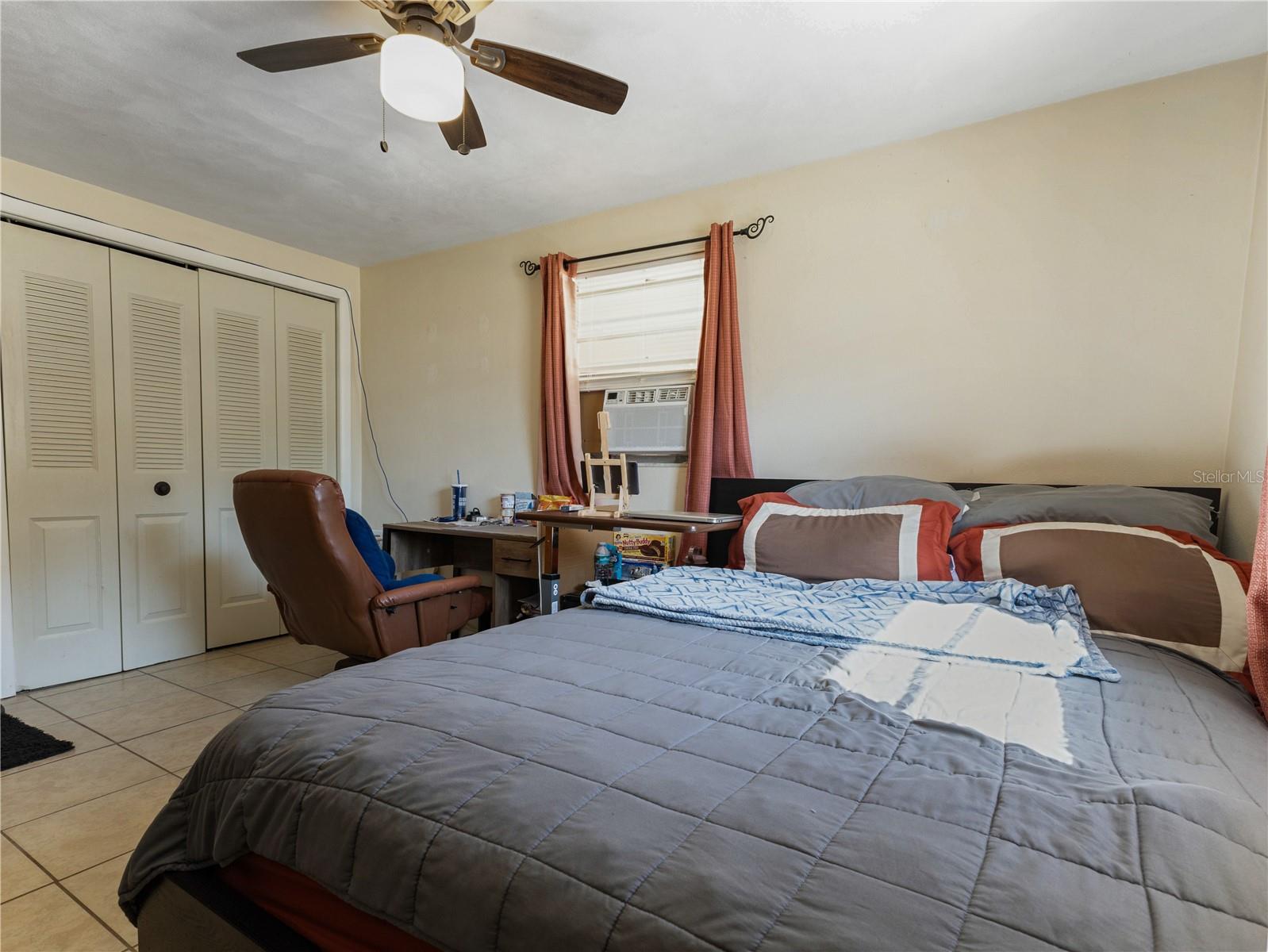 Image 13 of 62 For 613 Willow Avenue