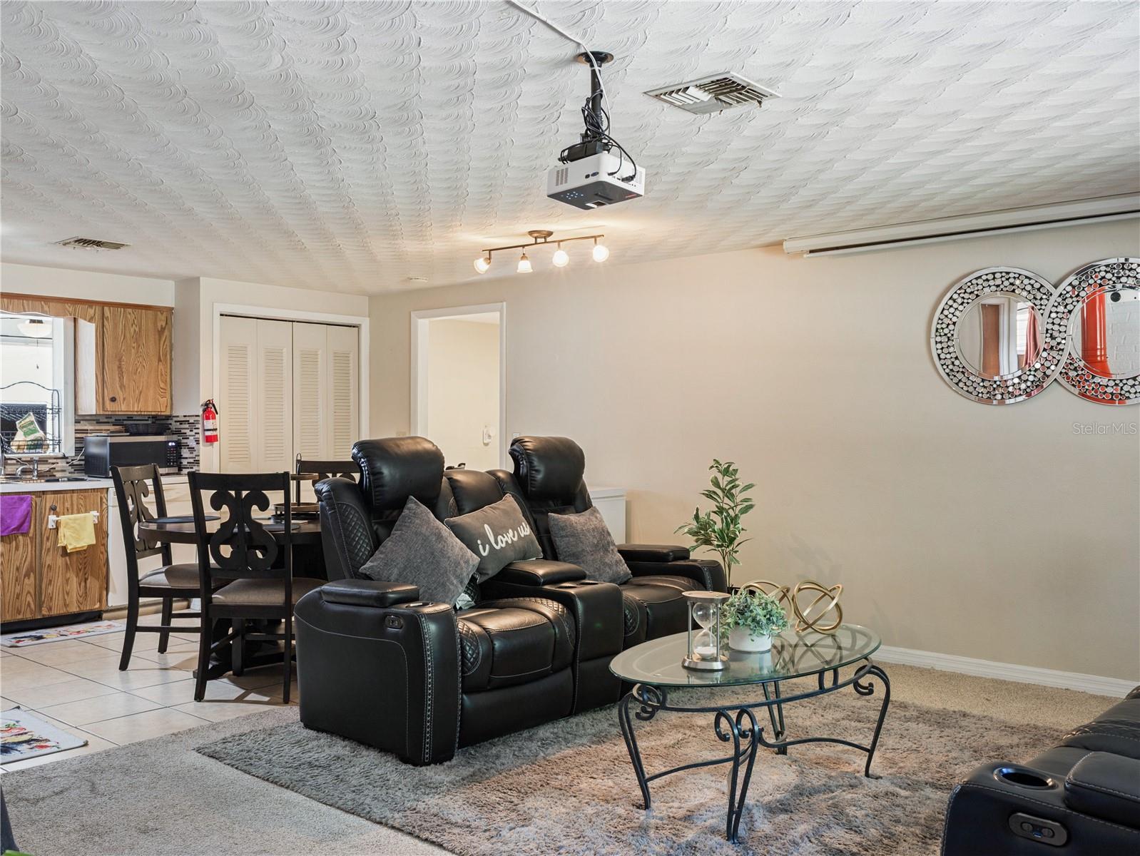 Image 3 of 62 For 613 Willow Avenue