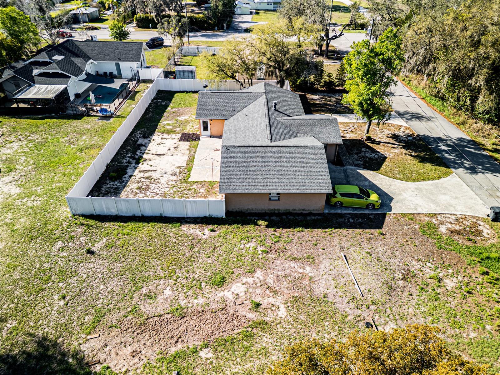 Image 32 of 62 For 613 Willow Avenue