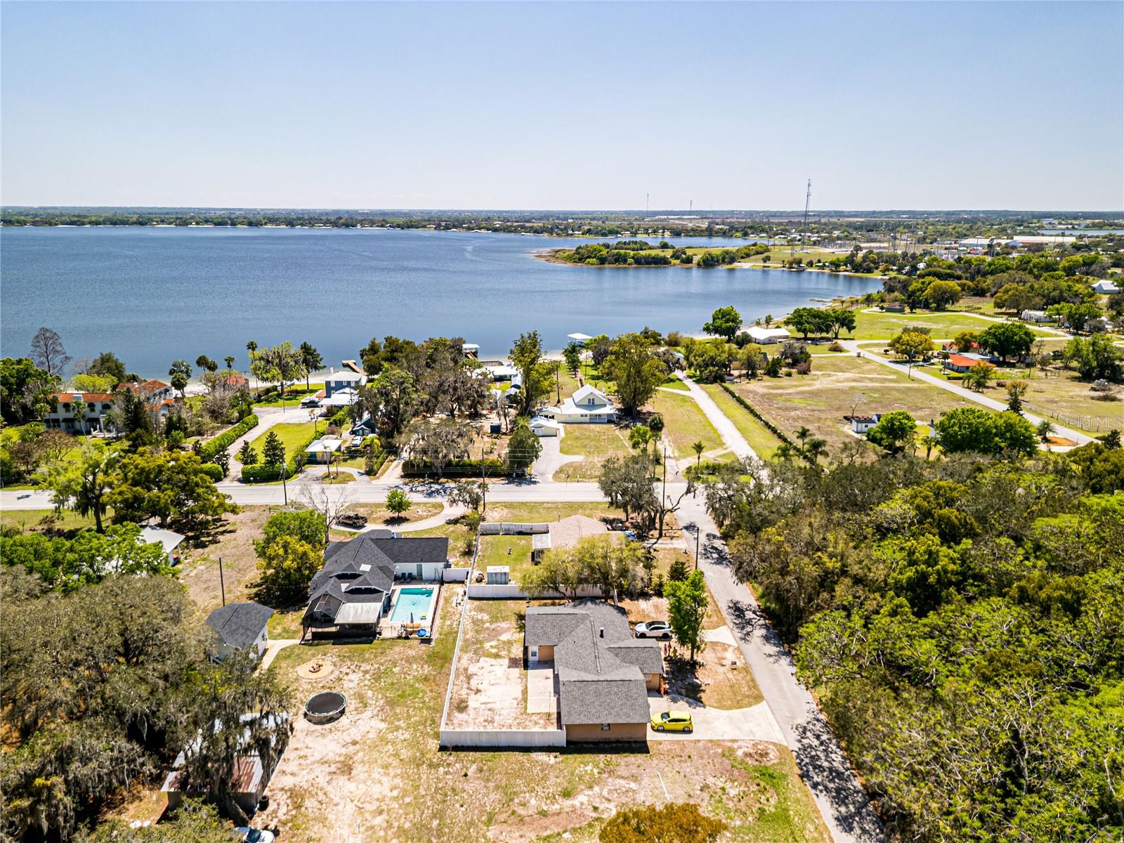 Image 45 of 62 For 613 Willow Avenue