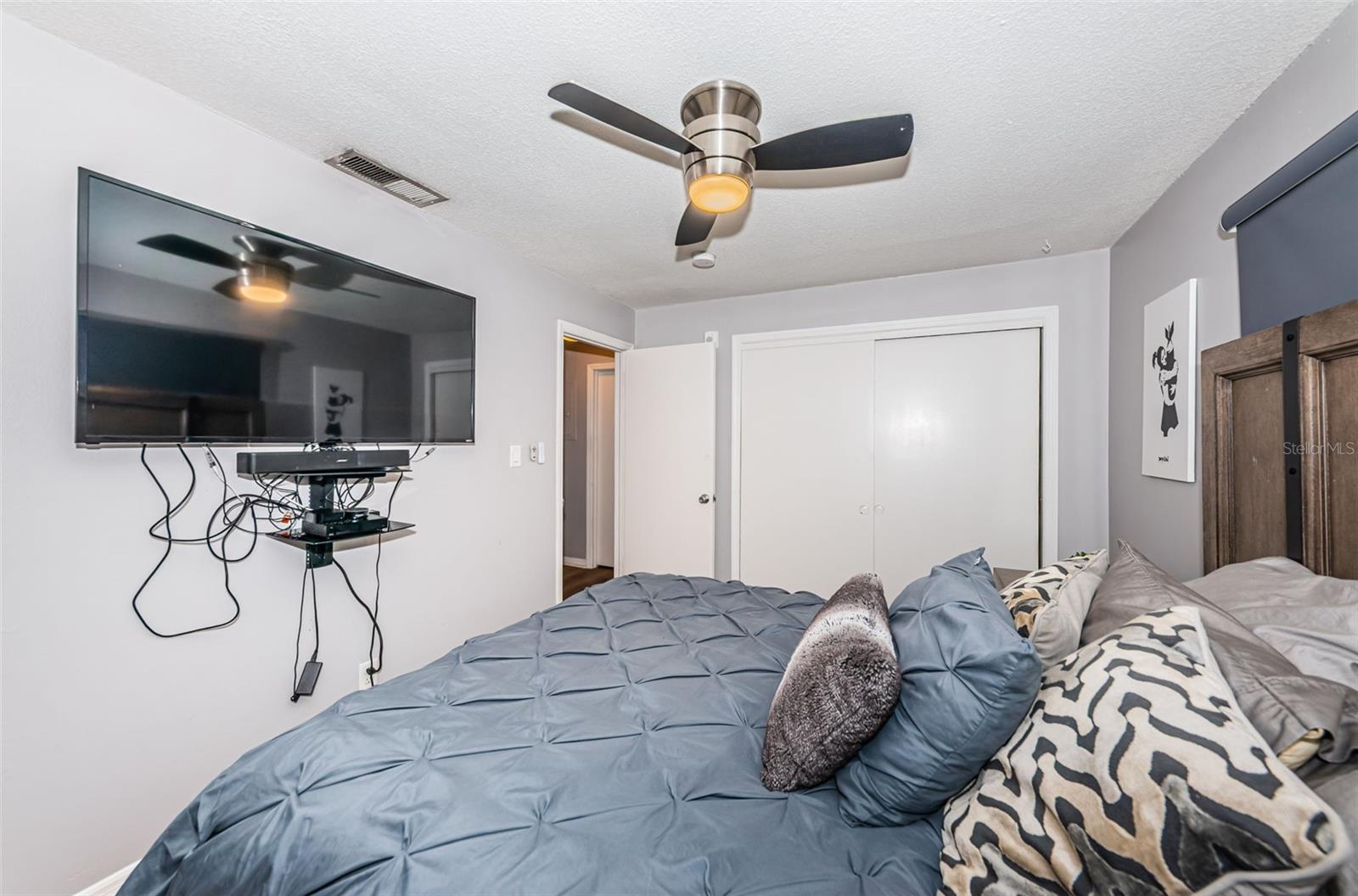 Image 13 of 81 For 5052 Starfish Drive Se D