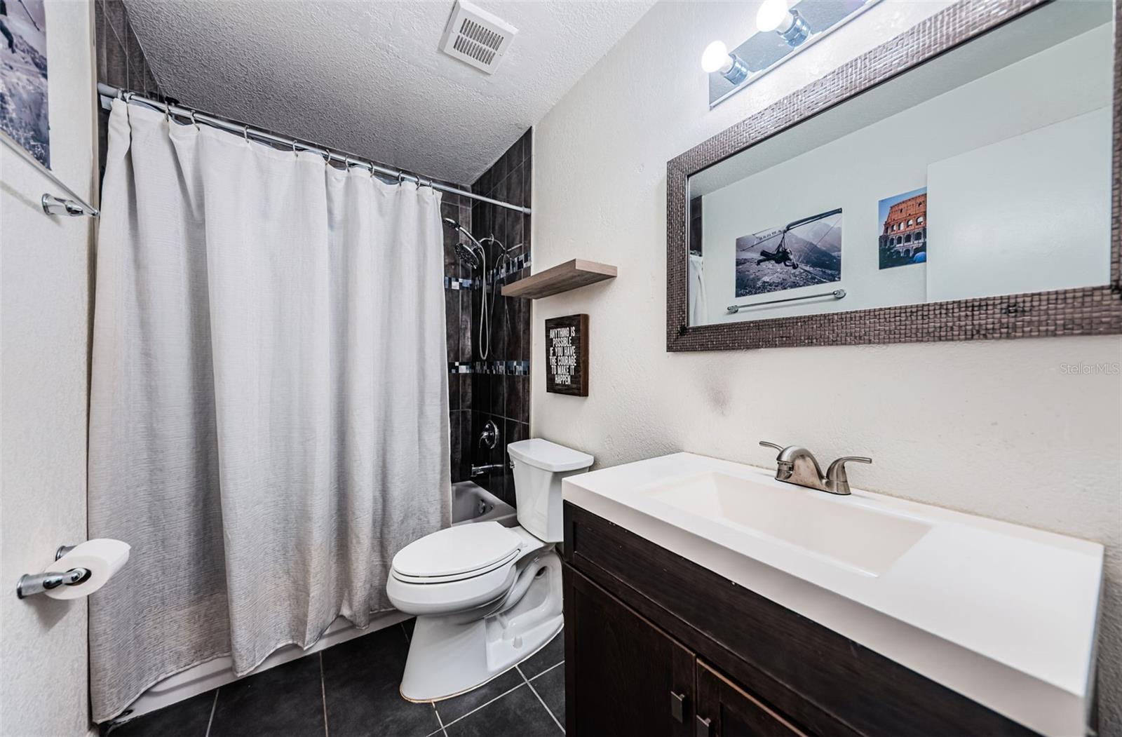 Image 16 of 81 For 5052 Starfish Drive Se D