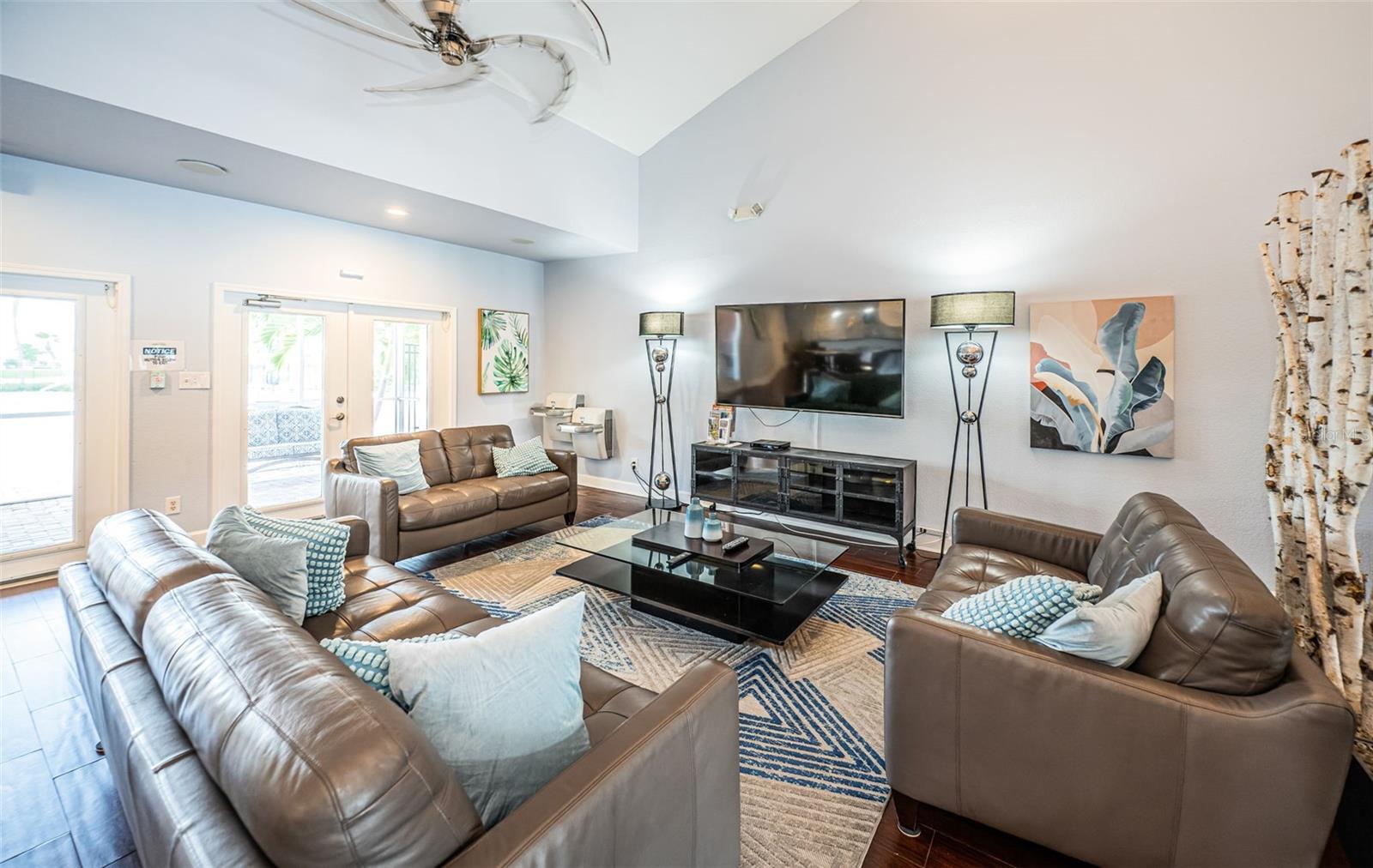 Image 41 of 81 For 5052 Starfish Drive Se D