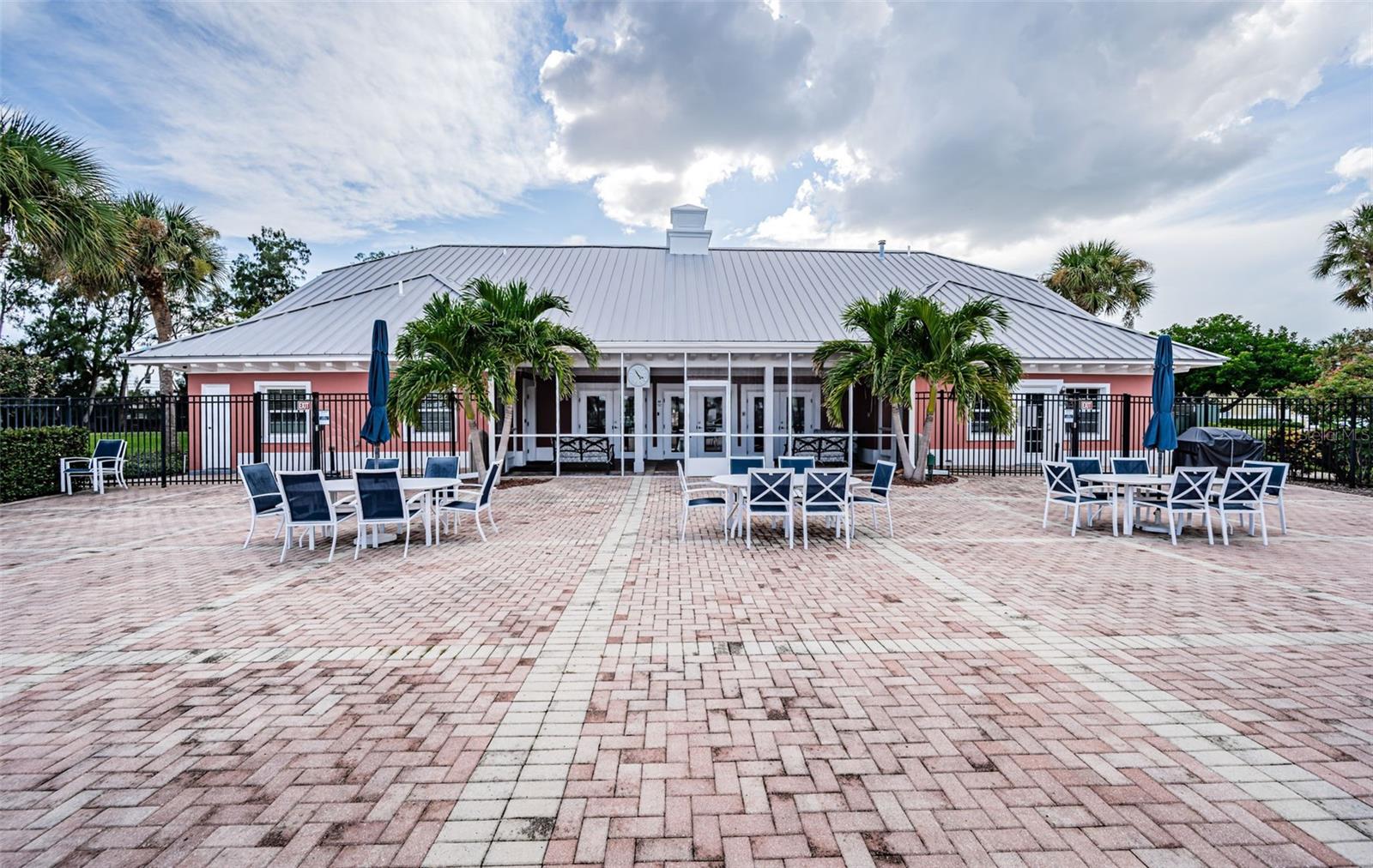 Image 51 of 81 For 5052 Starfish Drive Se D