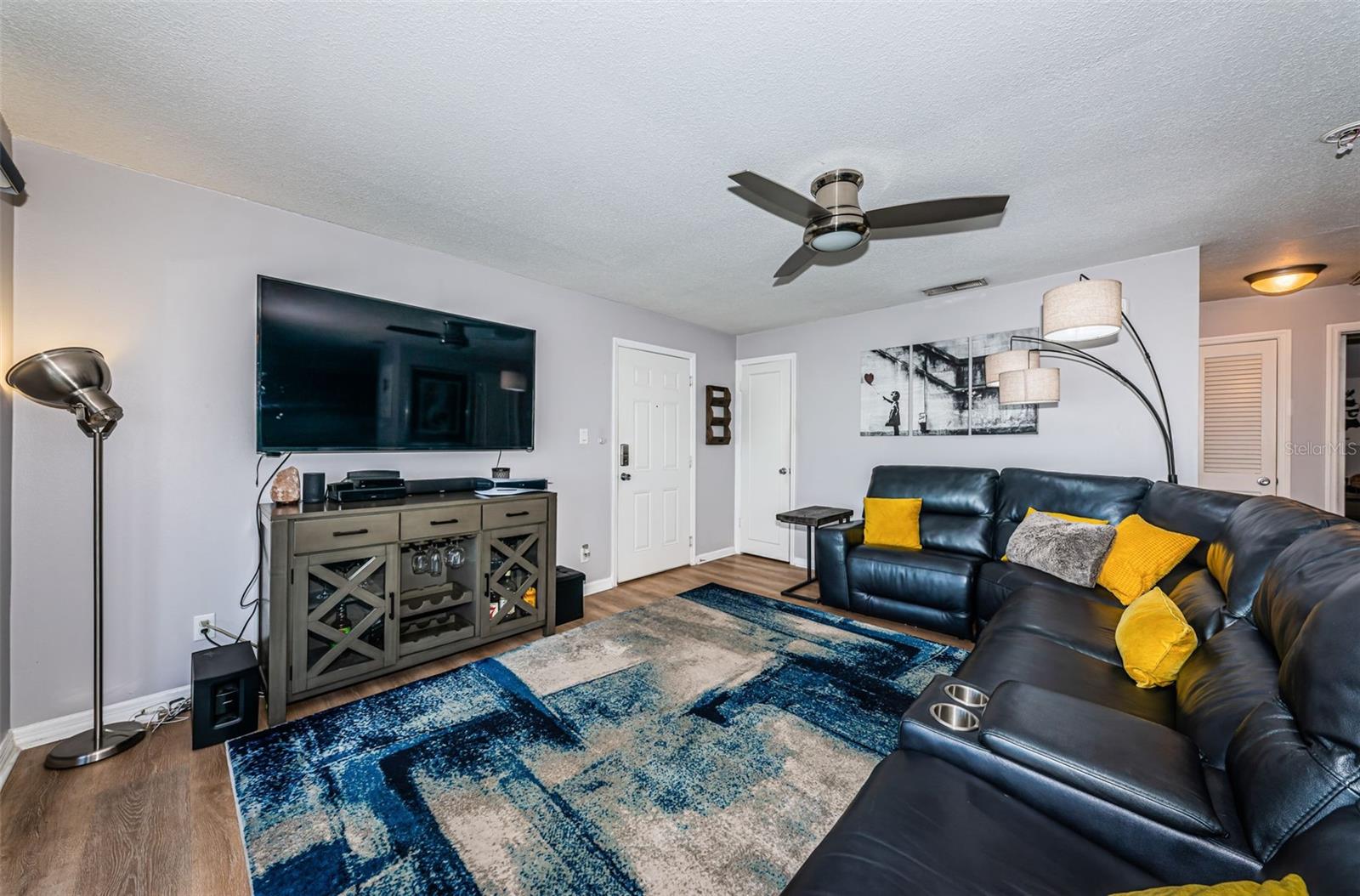 Image 9 of 81 For 5052 Starfish Drive Se D