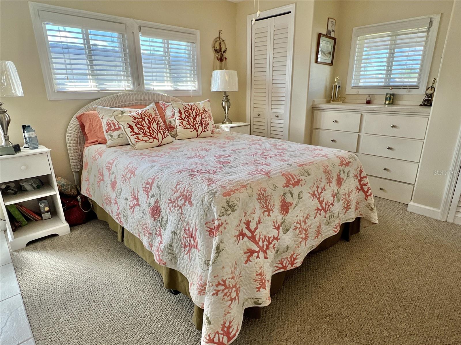 Image 12 of 22 For 7138 Mount Hawthorne Road Ne 586