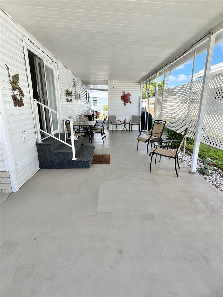 Image 19 of 22 For 7138 Mount Hawthorne Road Ne 586