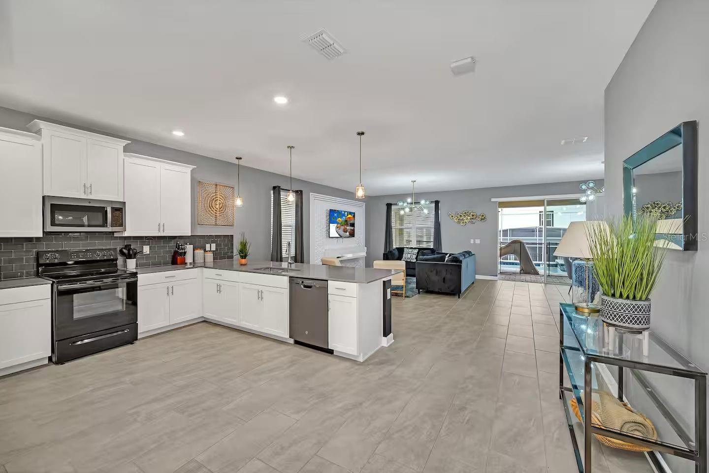 Image 15 of 45 For 1225 Challenge Drive