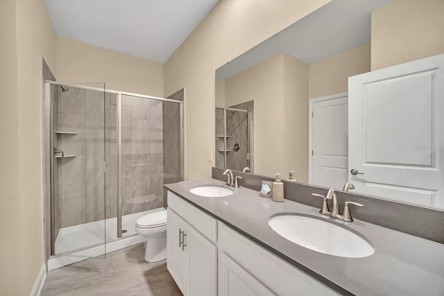 Image 40 of 45 For 1225 Challenge Drive