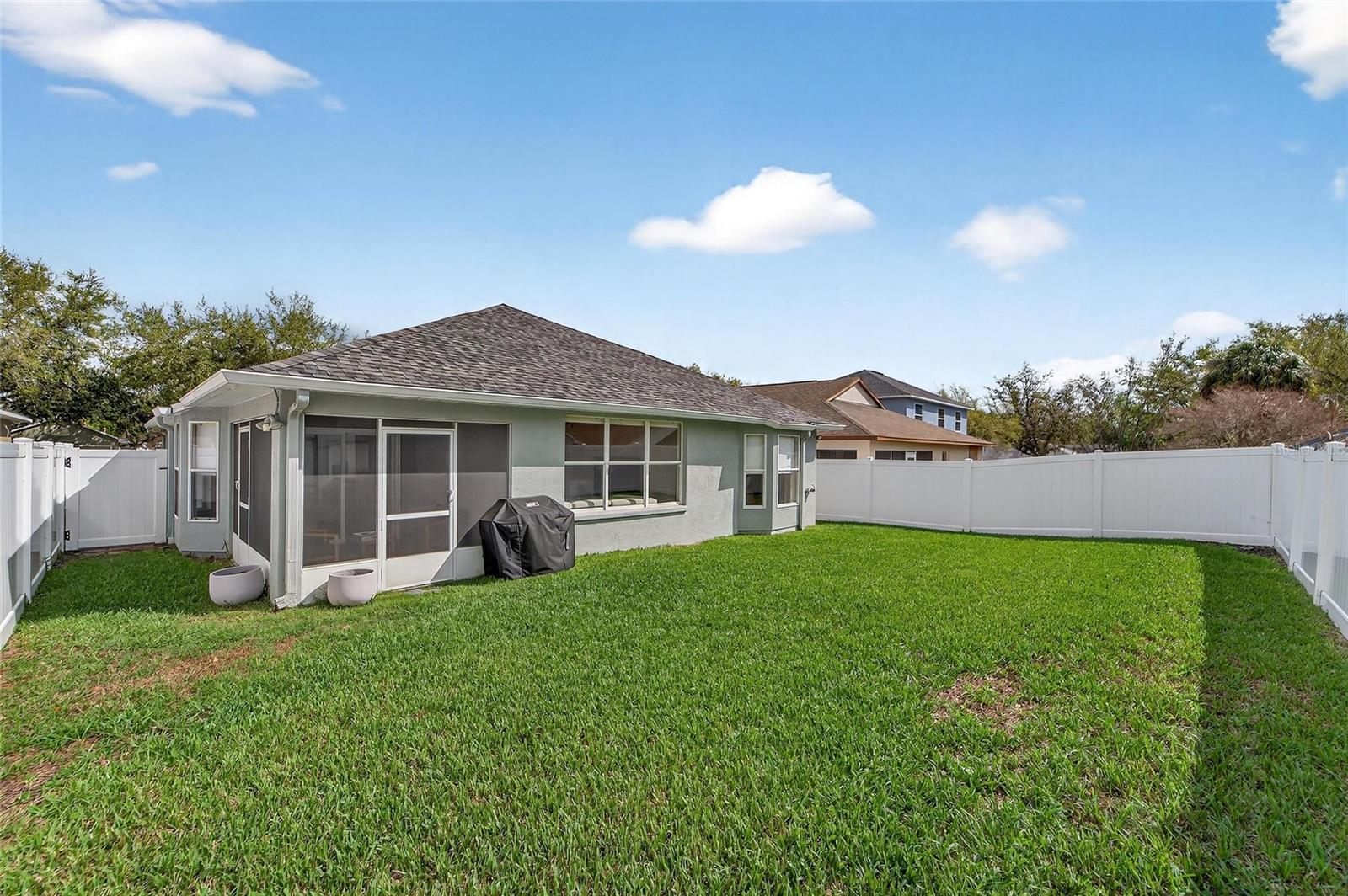 Image 57 of 90 For 1407 Bloomingdale Trails Boulevard