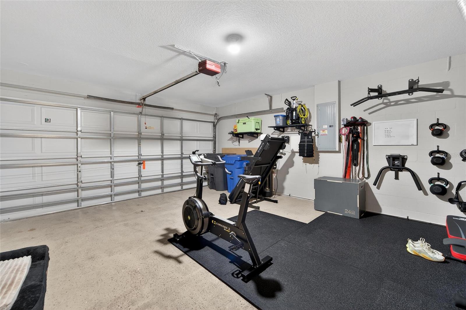 Image 61 of 90 For 1407 Bloomingdale Trails Boulevard