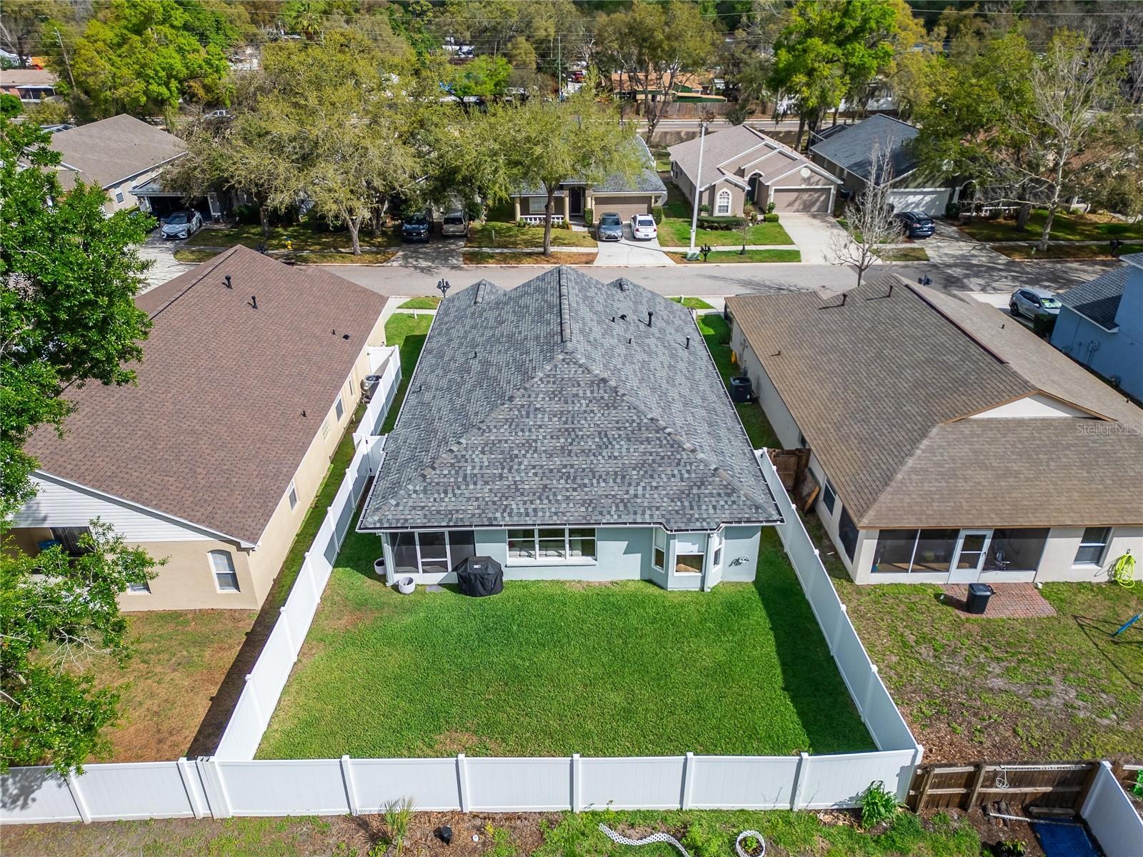 Image 80 of 90 For 1407 Bloomingdale Trails Boulevard