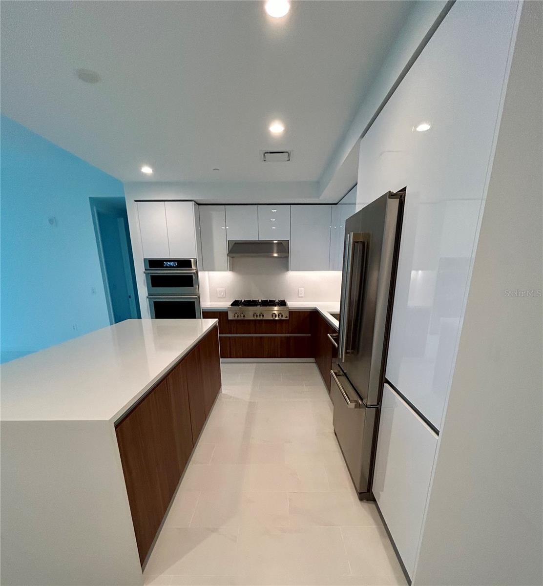 Image 7 of 26 For 400 Central Avenue 2906