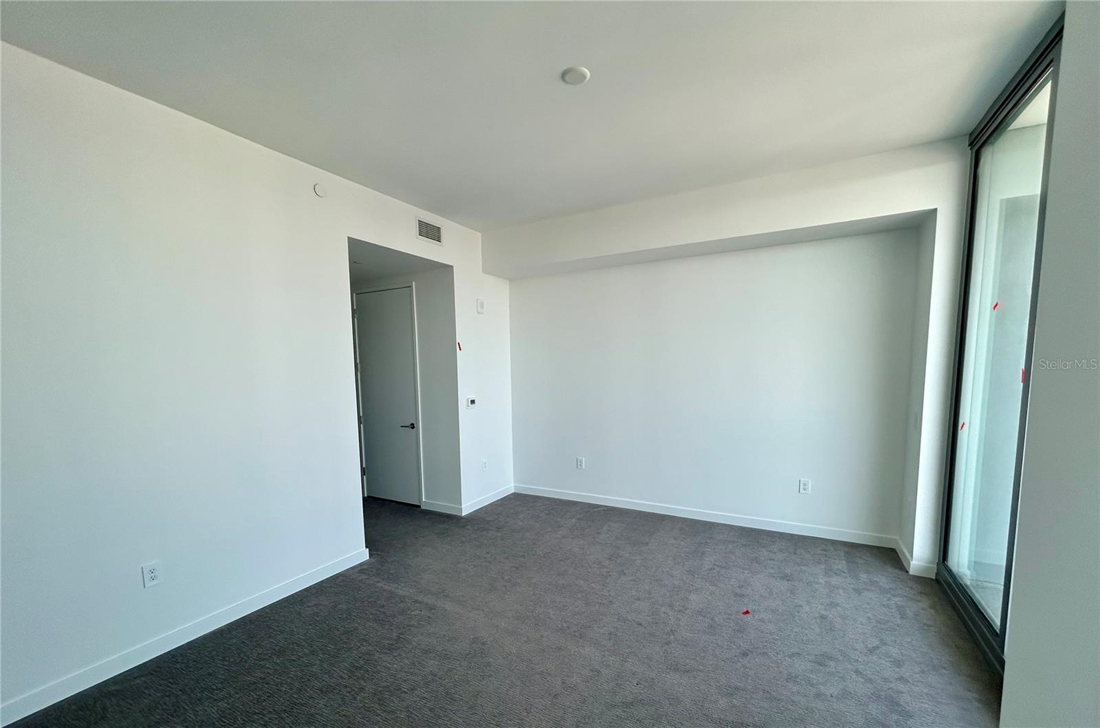 Image 8 of 26 For 400 Central Avenue 2906