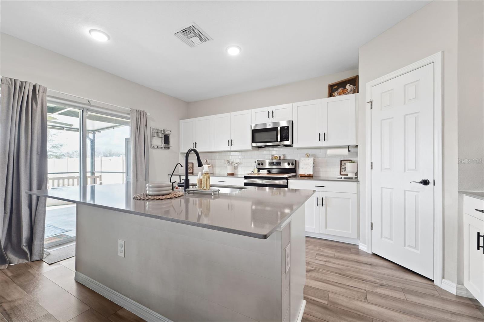 Image 13 of 51 For 34316 Verbena Street