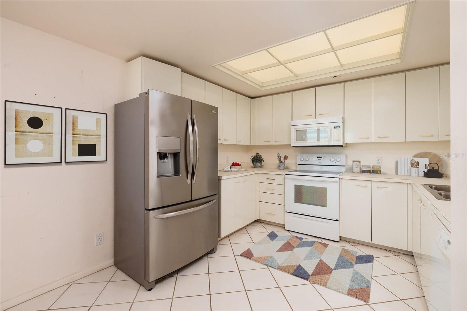 Image 8 of 70 For 1540 Gulf Boulevard 2205