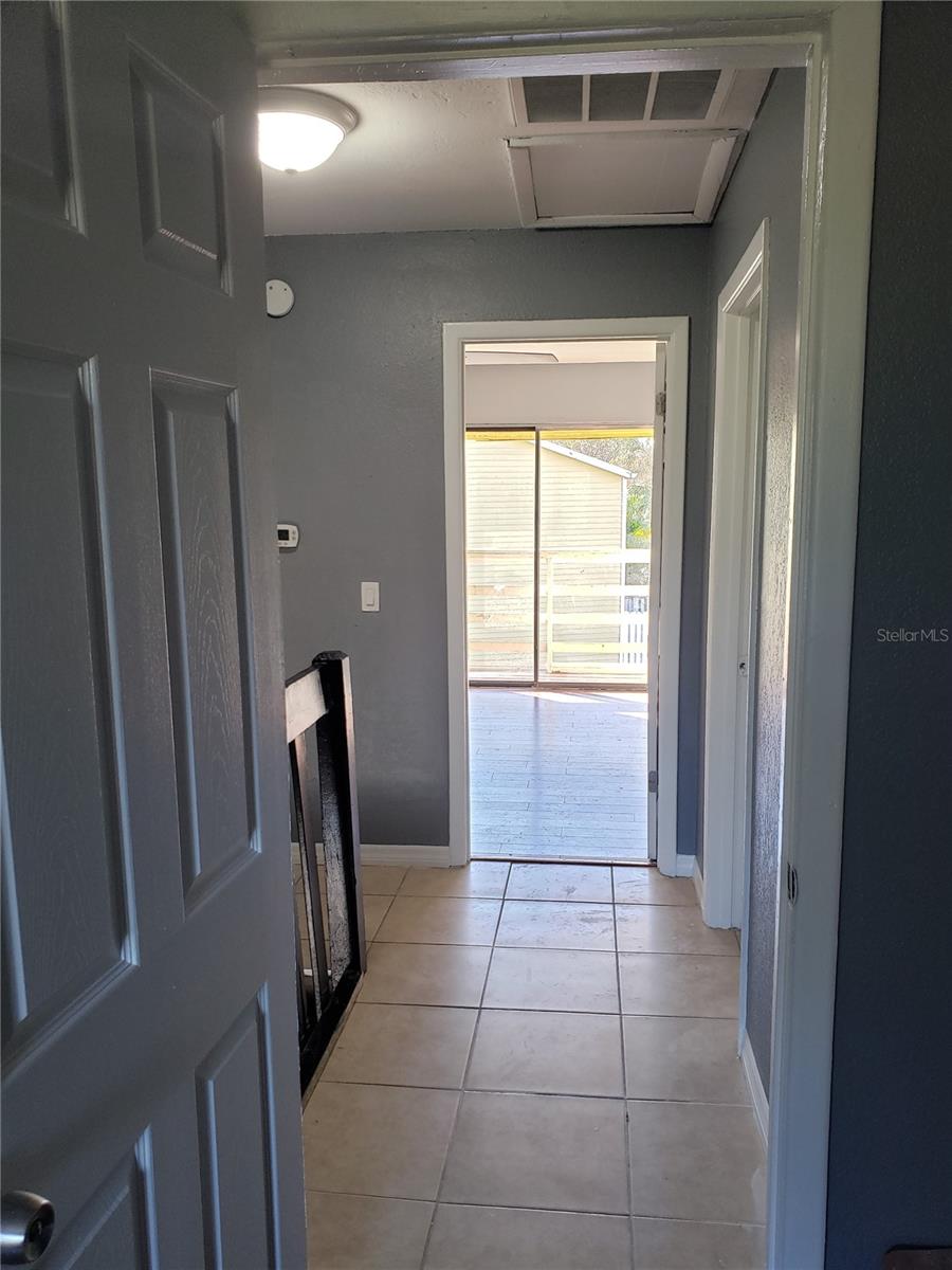 Image 15 of 32 For 22630 Gage Loop 10