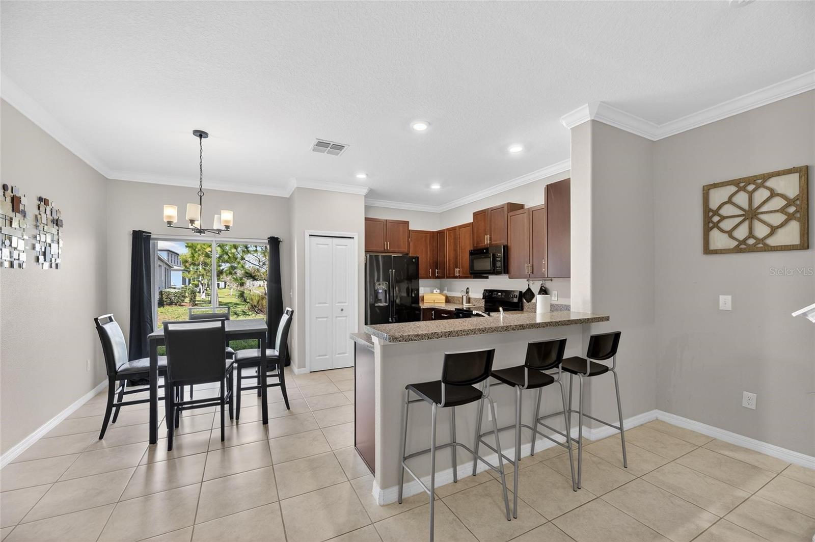 Image 13 of 54 For 11822 Dumaine Valley Road