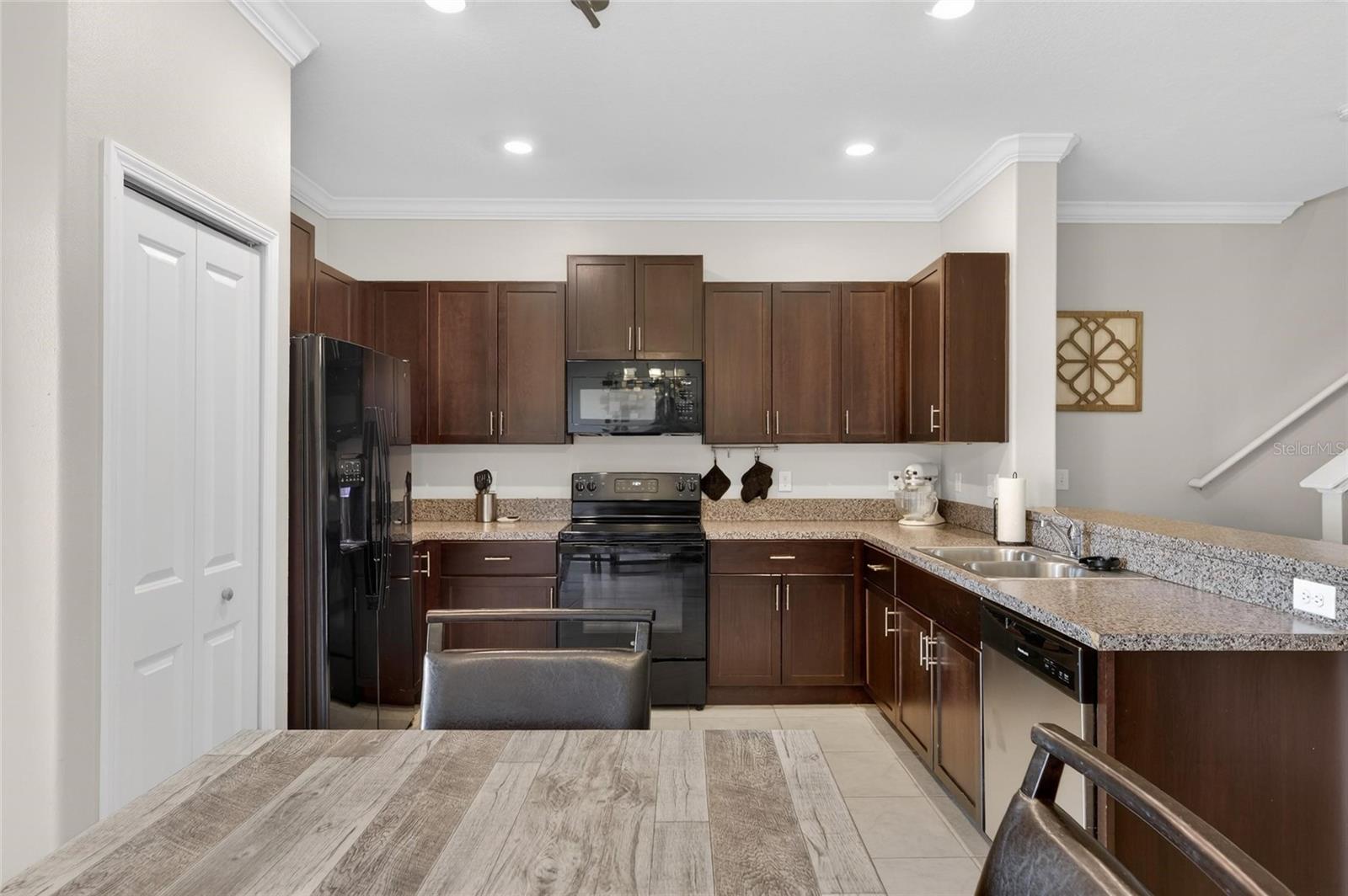 Image 14 of 54 For 11822 Dumaine Valley Road