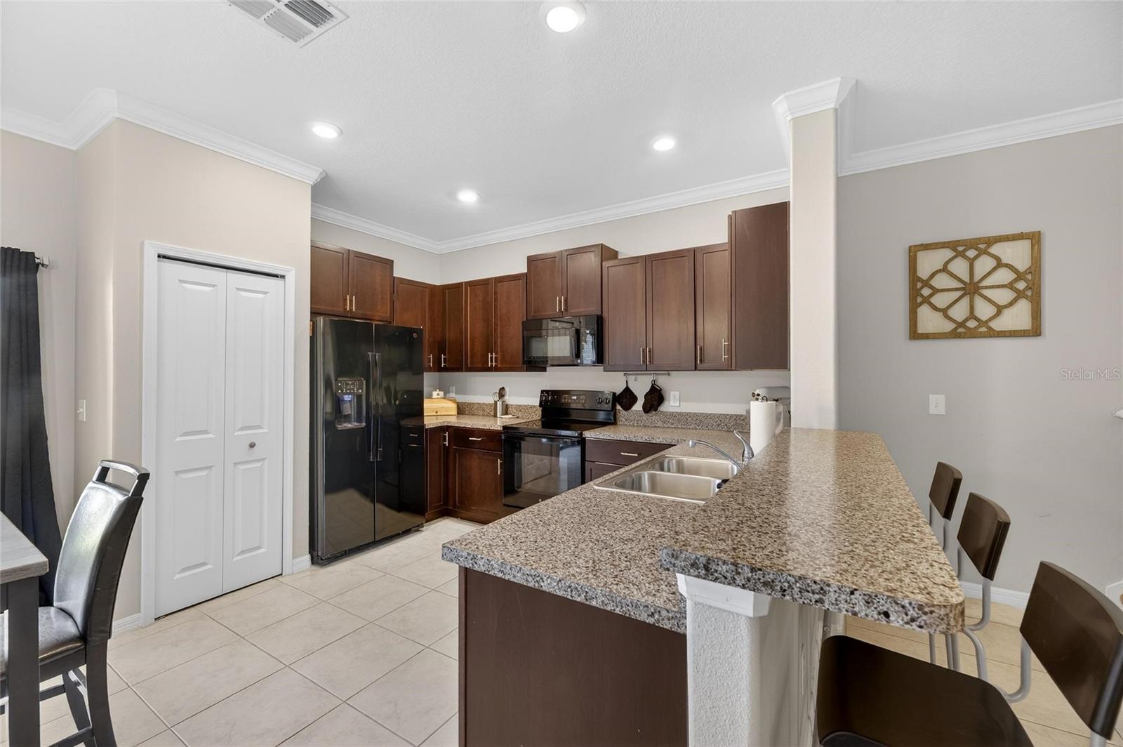 Image 18 of 54 For 11822 Dumaine Valley Road