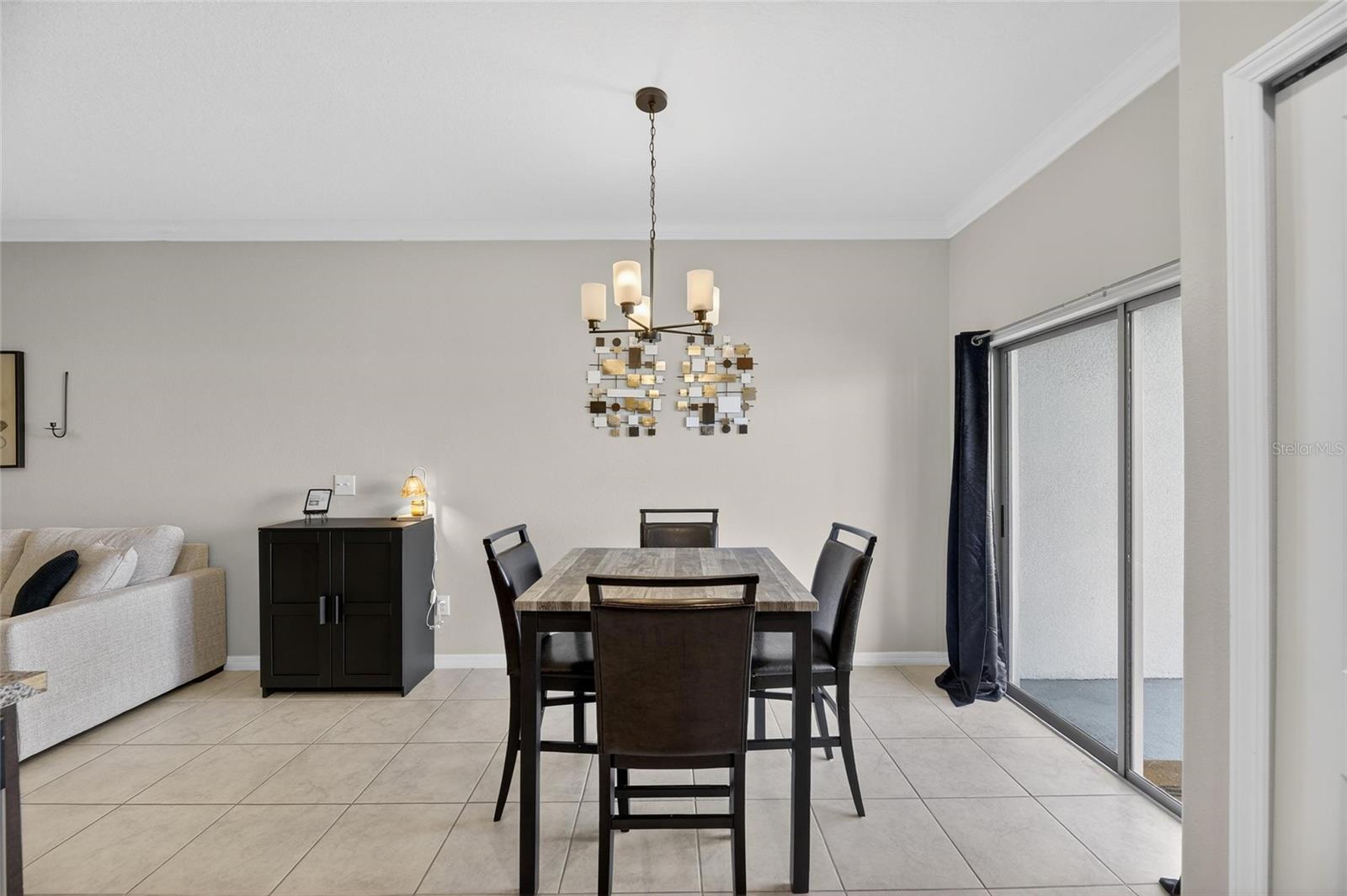 Image 21 of 54 For 11822 Dumaine Valley Road