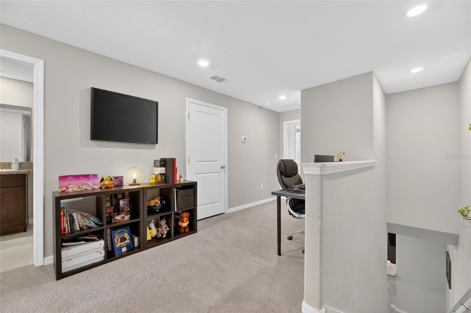 Image 29 of 54 For 11822 Dumaine Valley Road