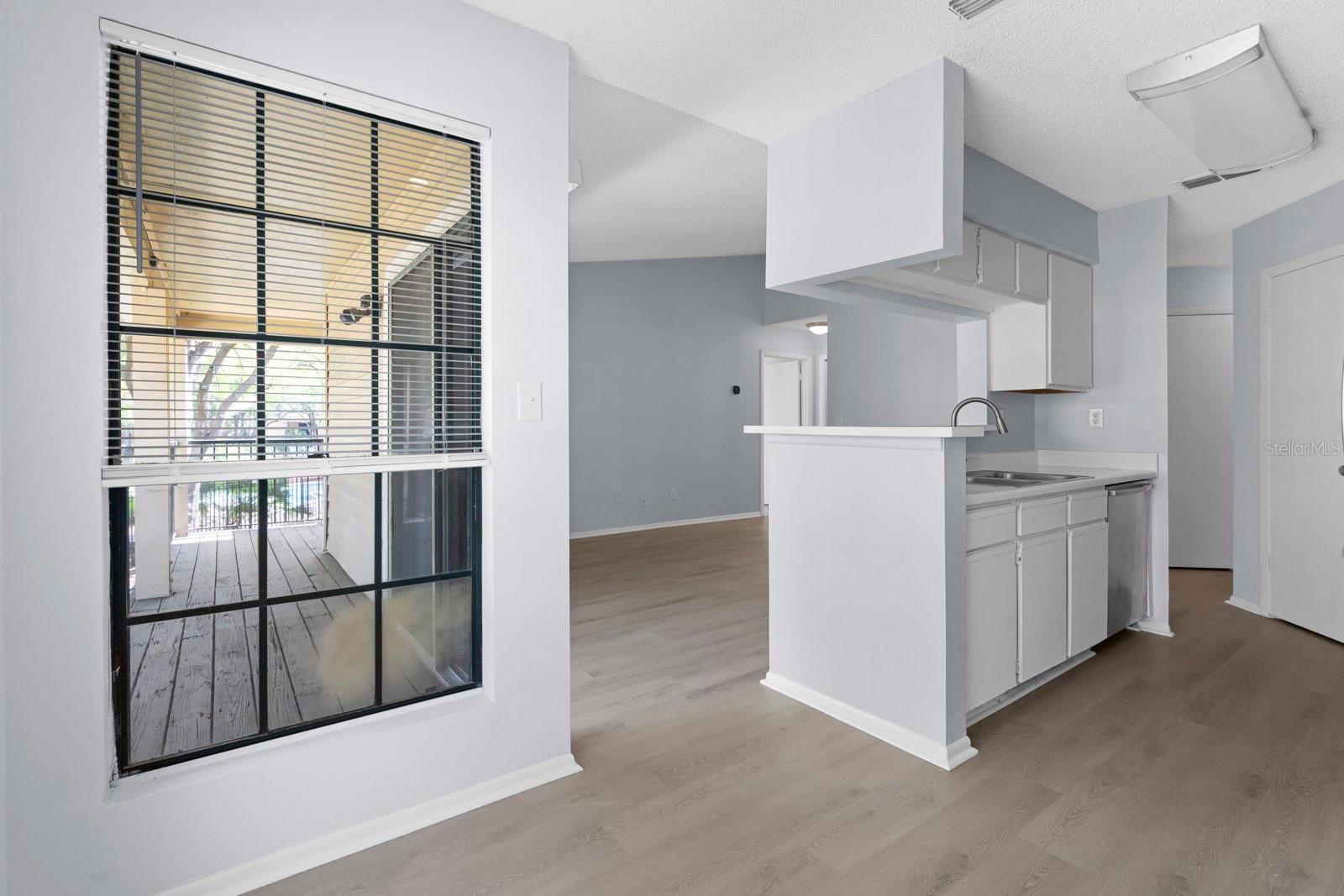 Image 12 of 39 For 8609 Mallard Reserve Drive 203