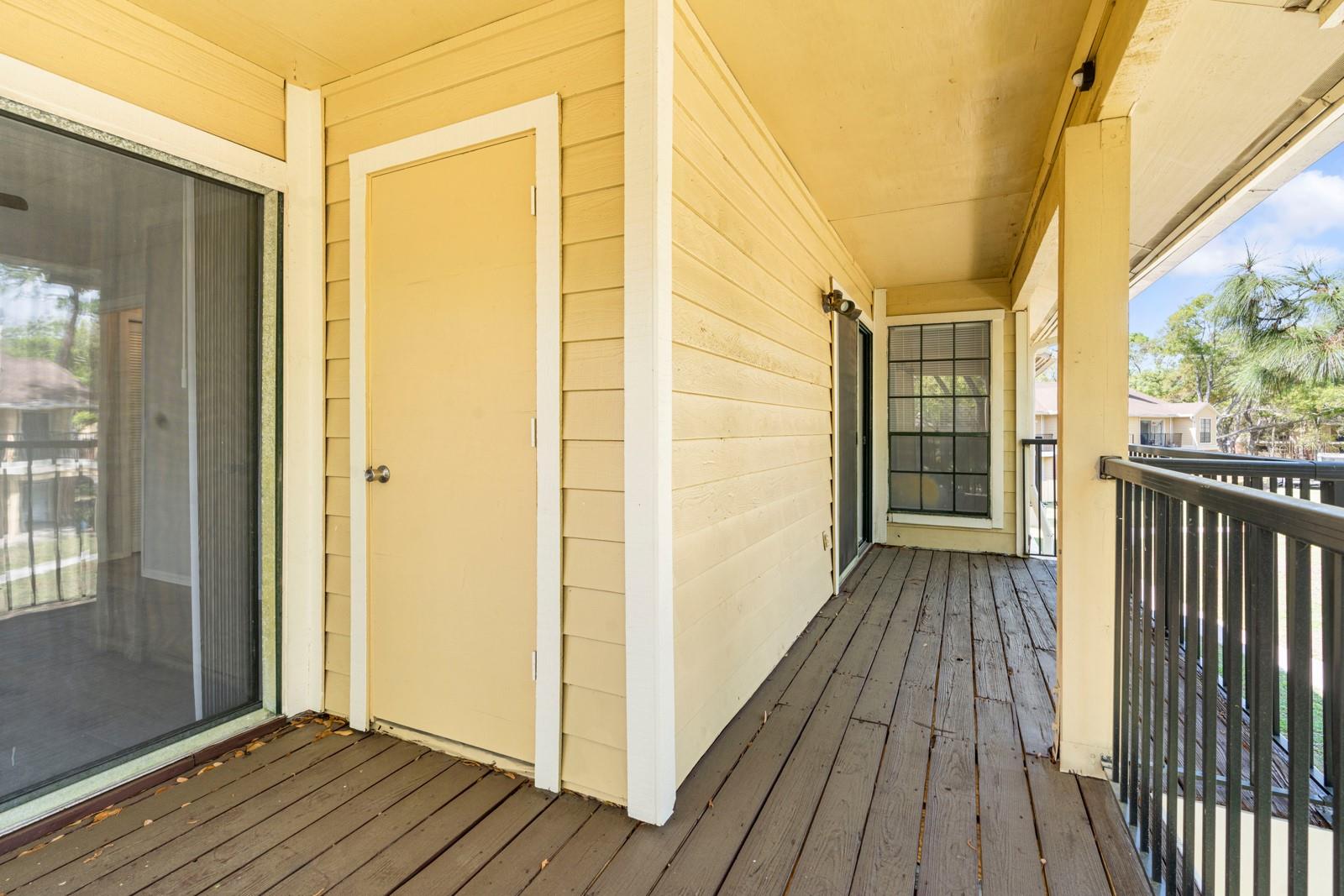 Image 20 of 39 For 8609 Mallard Reserve Drive 203