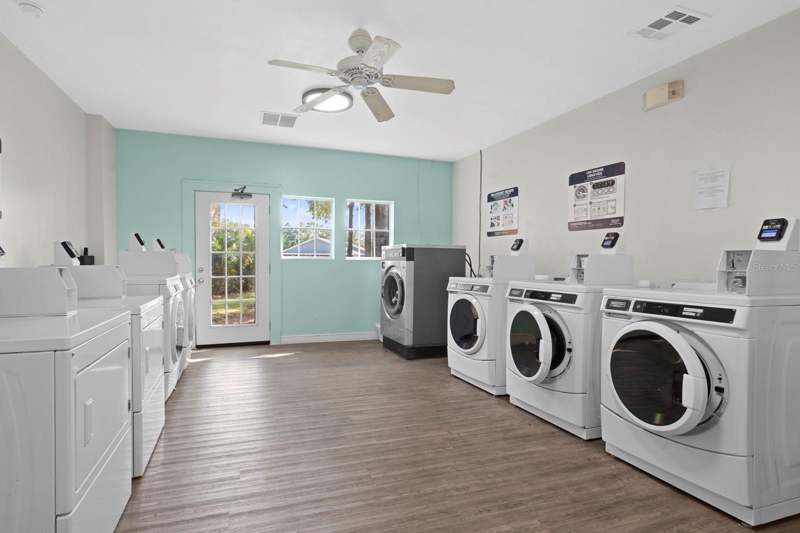 Image 36 of 39 For 8609 Mallard Reserve Drive 203