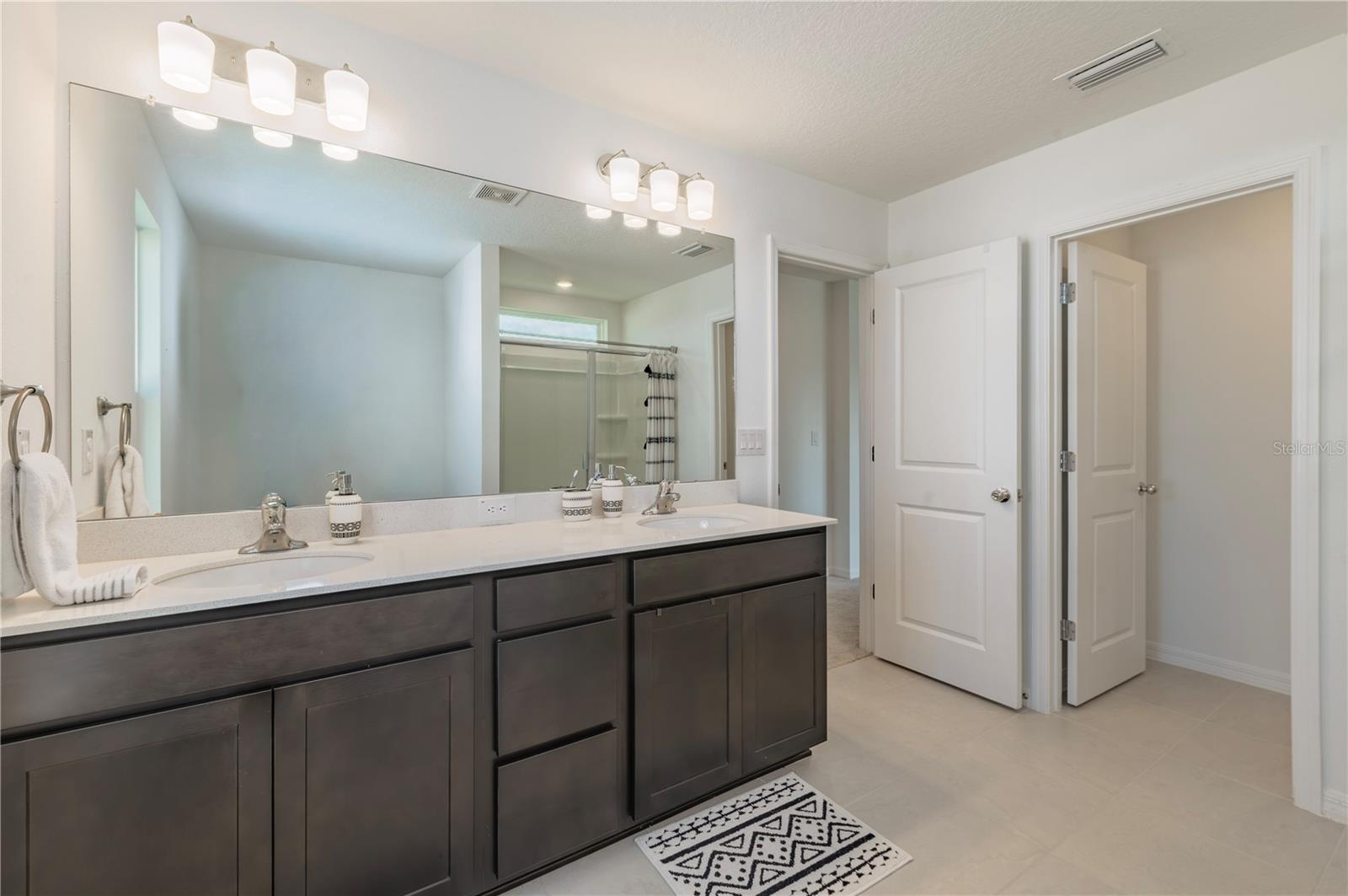 Image 26 of 48 For 20864 Cherry River Road