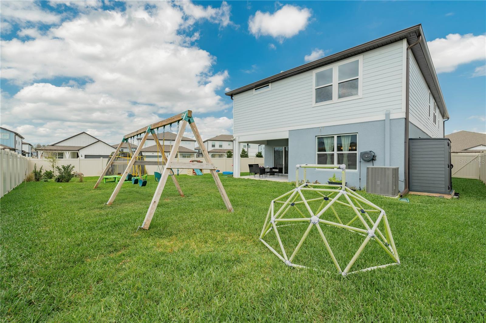 Image 40 of 48 For 20864 Cherry River Road