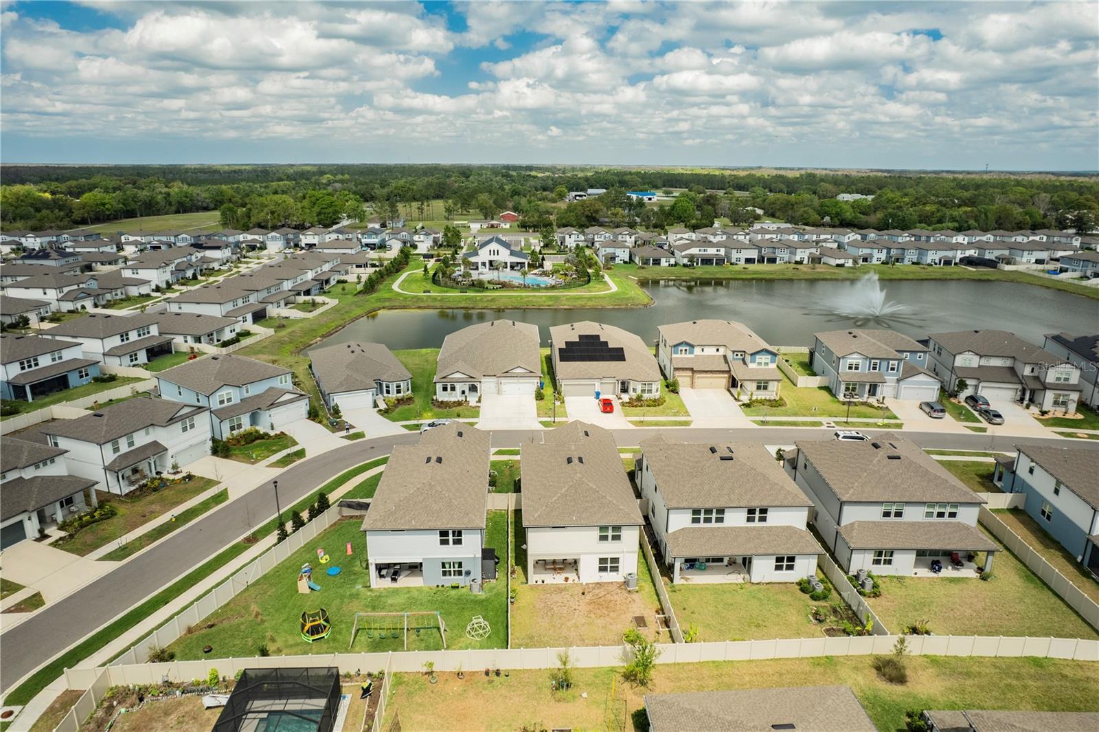 Image 41 of 48 For 20864 Cherry River Road