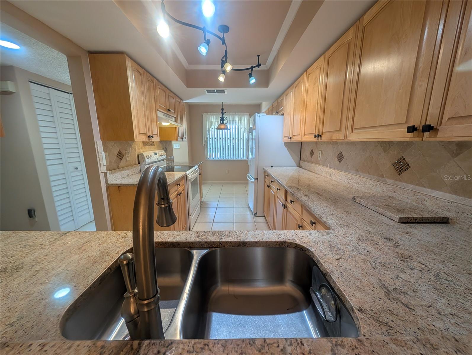 Image 8 of 35 For 1601 43rd Street N 129