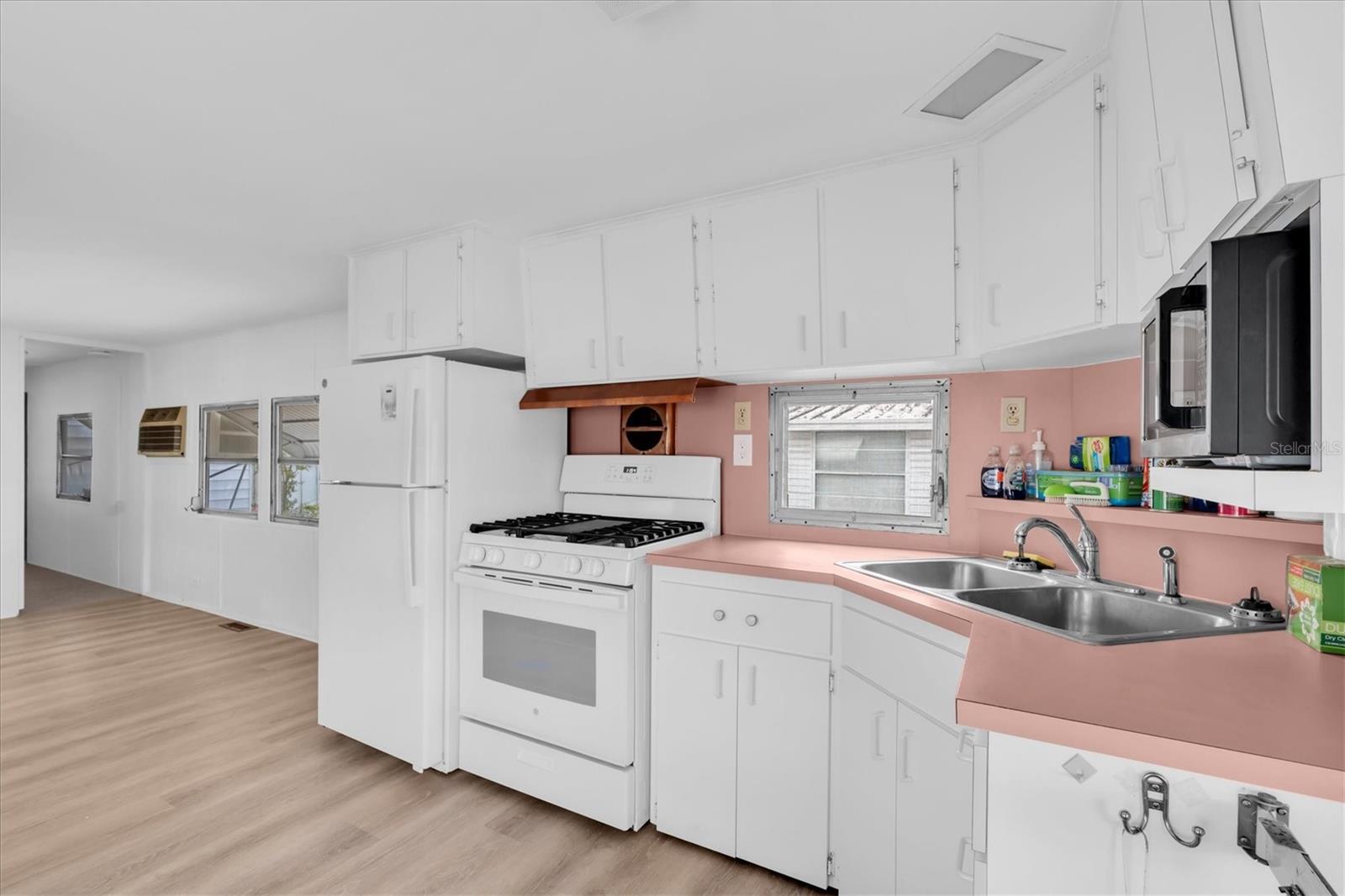 Image 10 of 40 For 7801 34th Avenue N 6