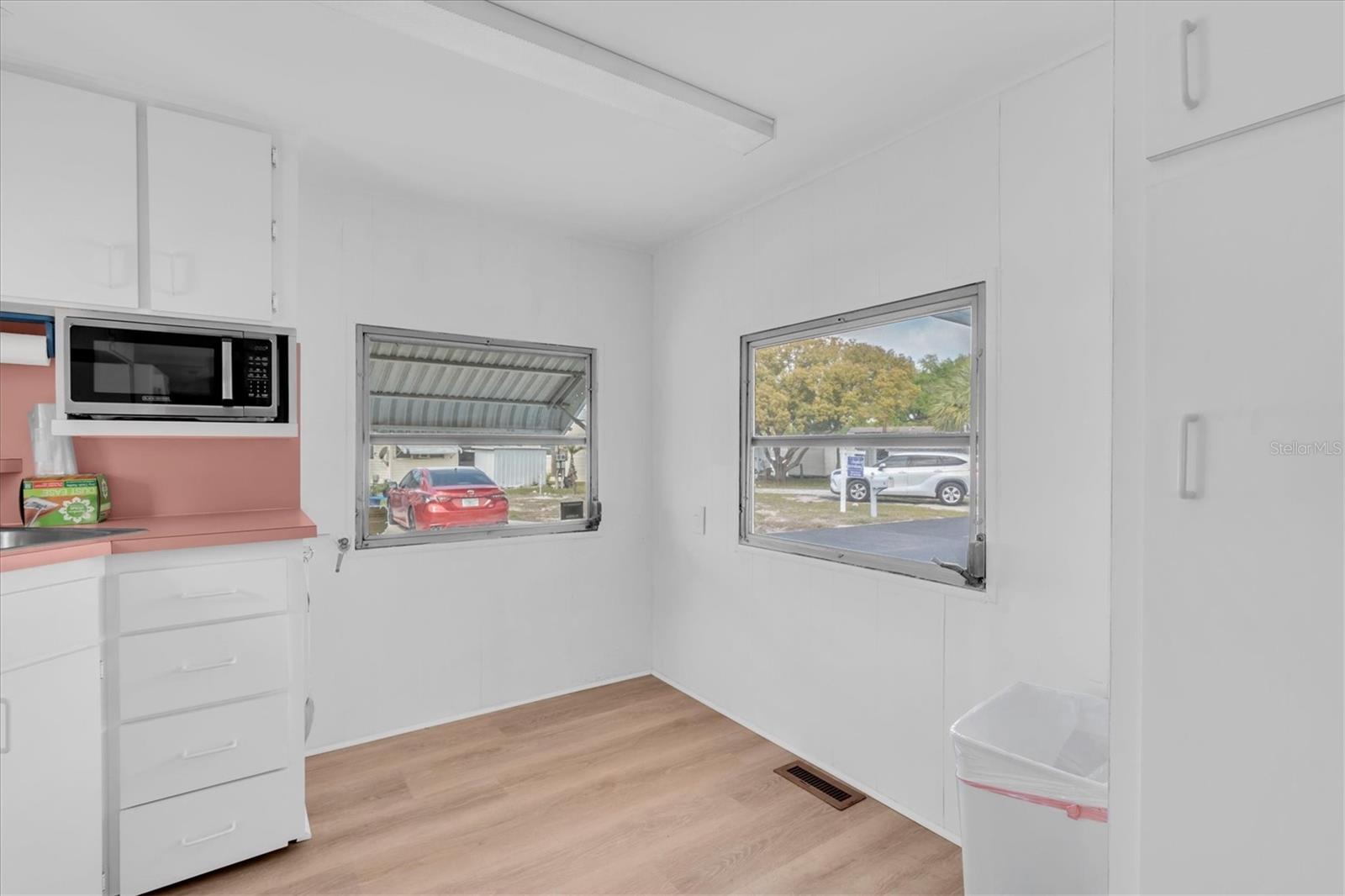 Image 11 of 40 For 7801 34th Avenue N 6