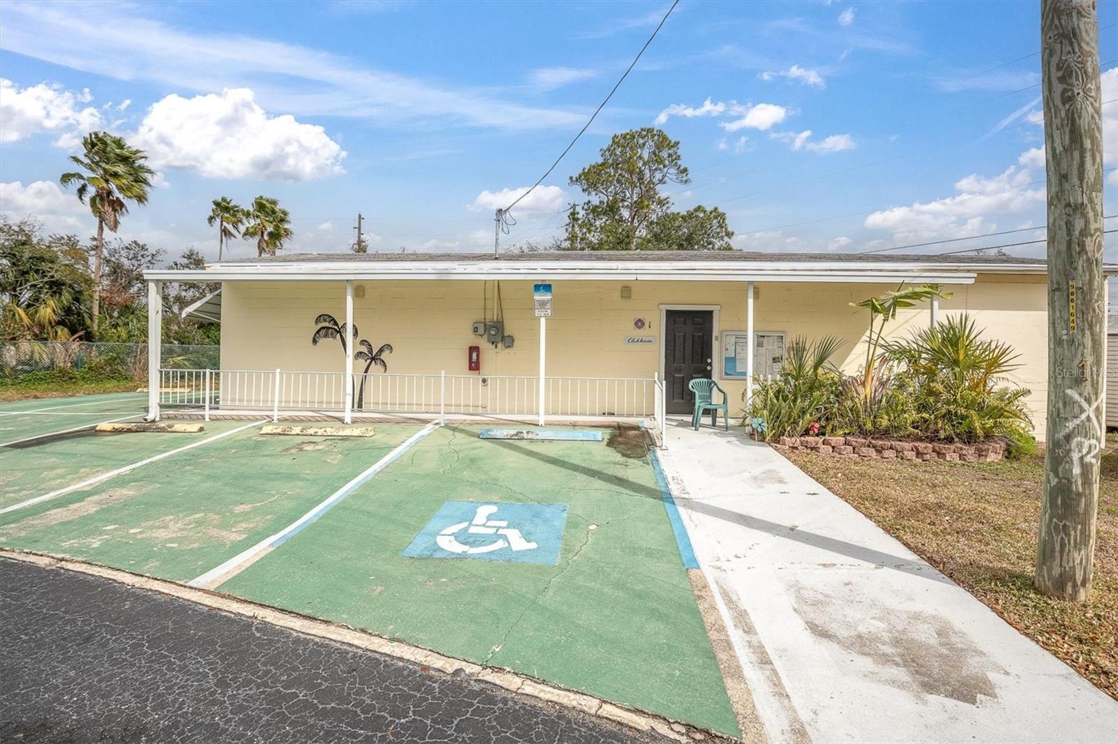 Image 27 of 40 For 7801 34th Avenue N 6