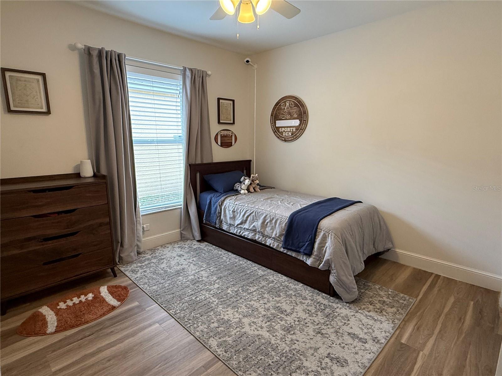 Image 15 of 21 For 856 Rocky Mountain Court