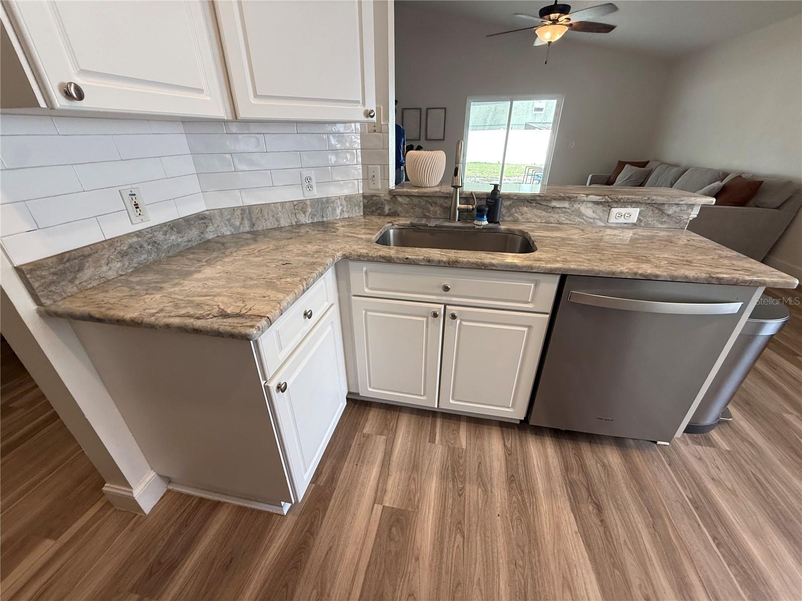 Image 5 of 21 For 856 Rocky Mountain Court